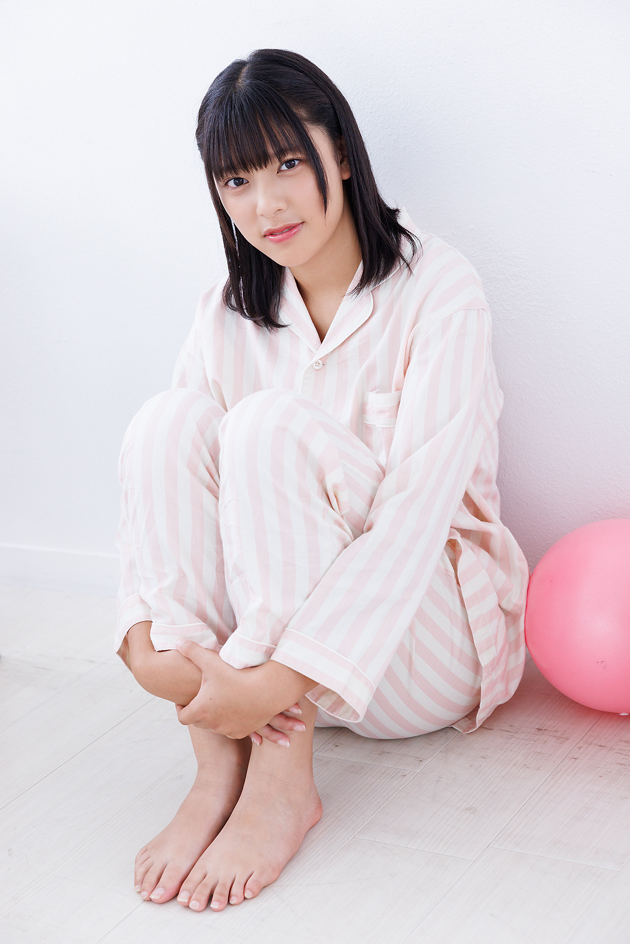 Eyu Hirayama 平山えゆ, Minisuka.tv 202.12.05 Regular Gallery set 18.02