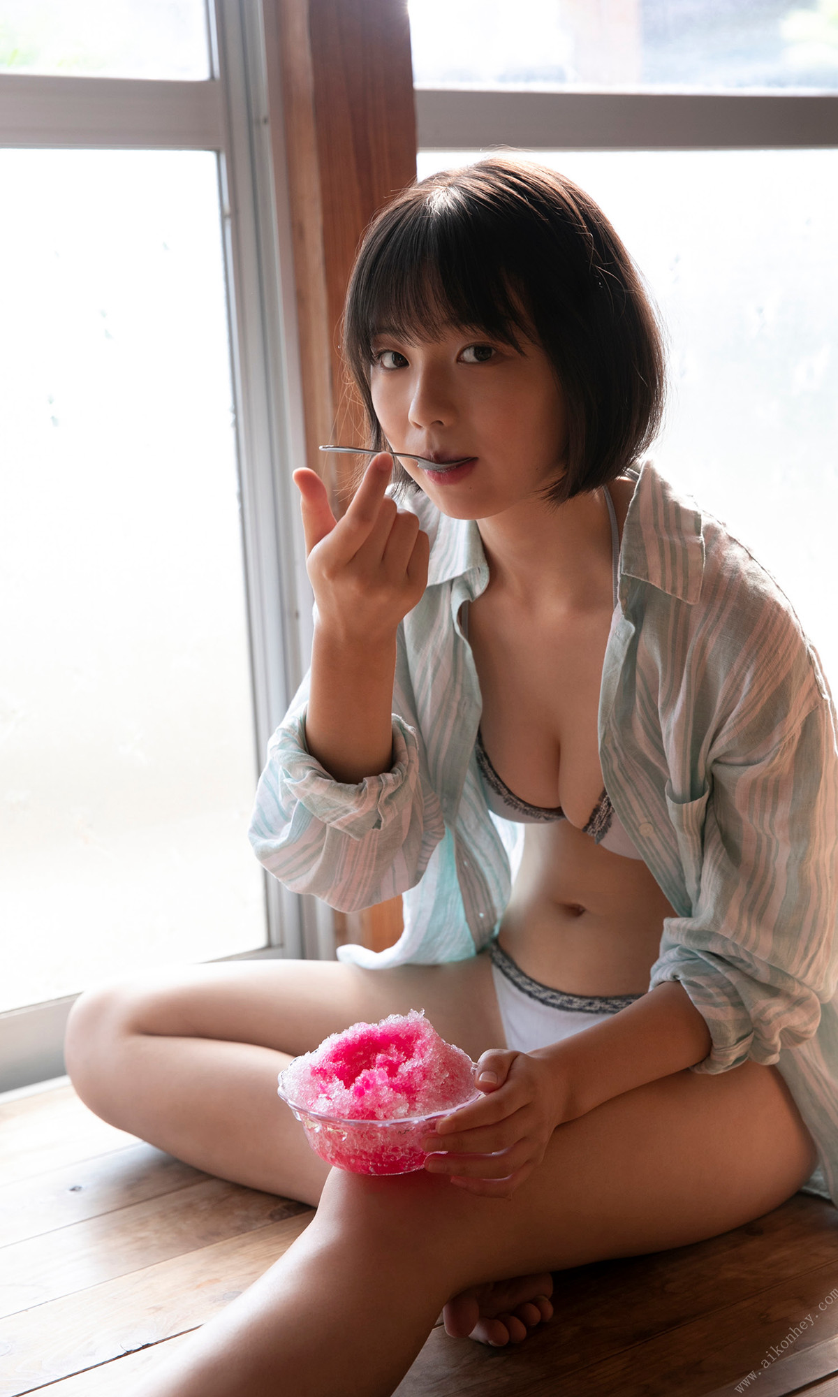 Hina Kikuchi 菊地姫奈, 周プレ Photo Book 「20th Anniversary Vol.1」 Set.04