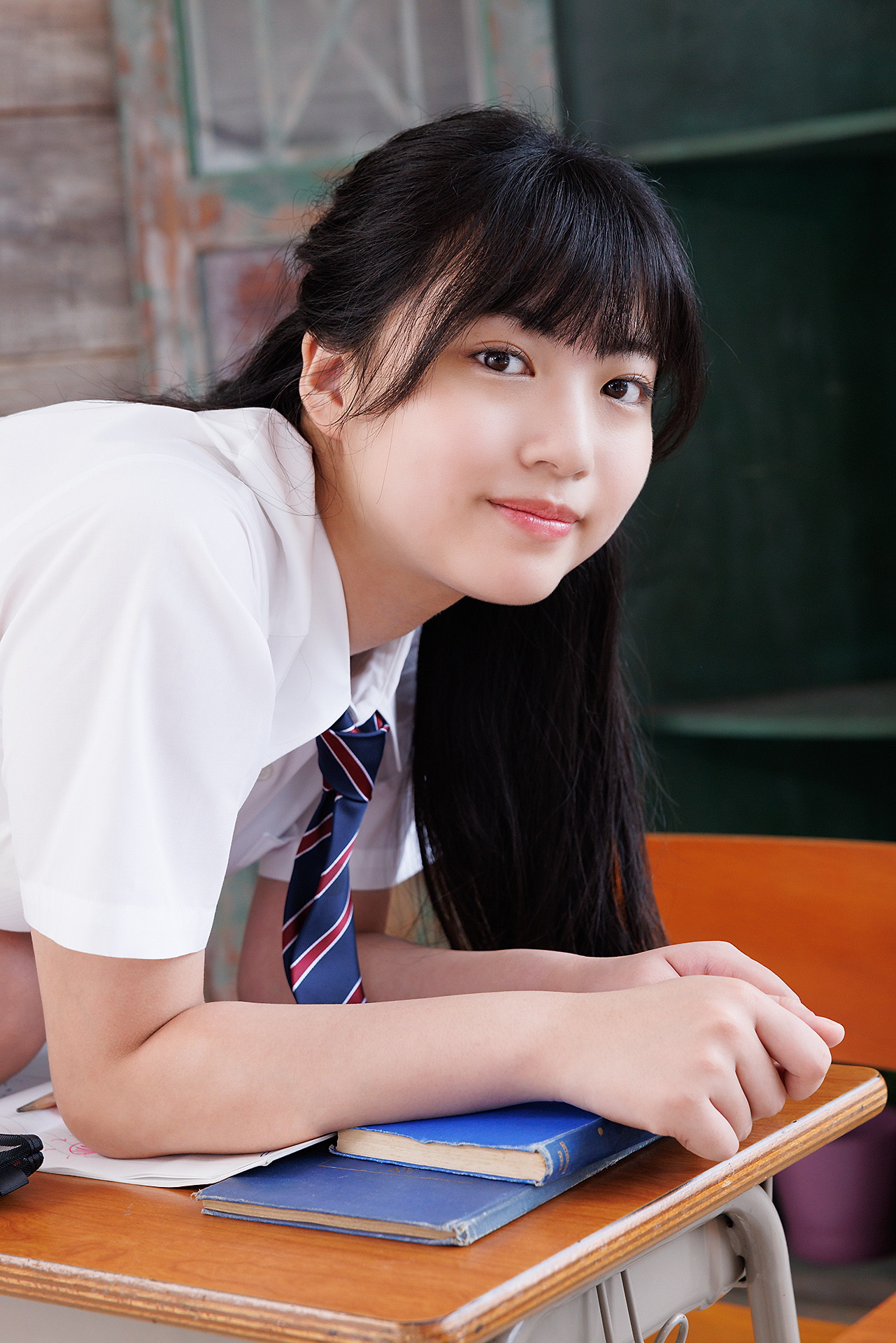 Maaya Obana 小花真彩, Minisuka.tv 202.12.05 Regular Gallery Set 06.01