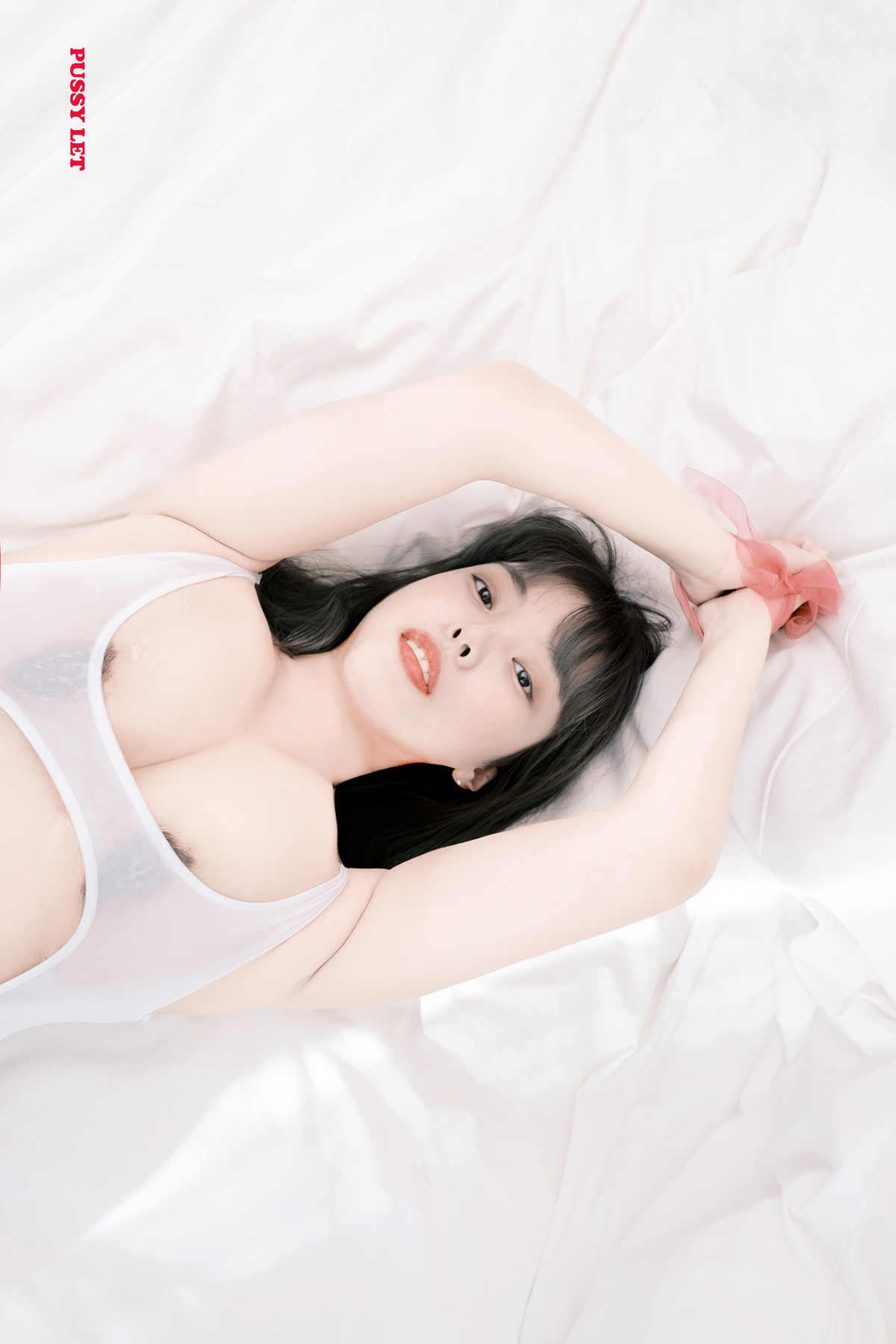 Min-Ah 민아, PUSSYLET Vol.18 Photobook Set.01