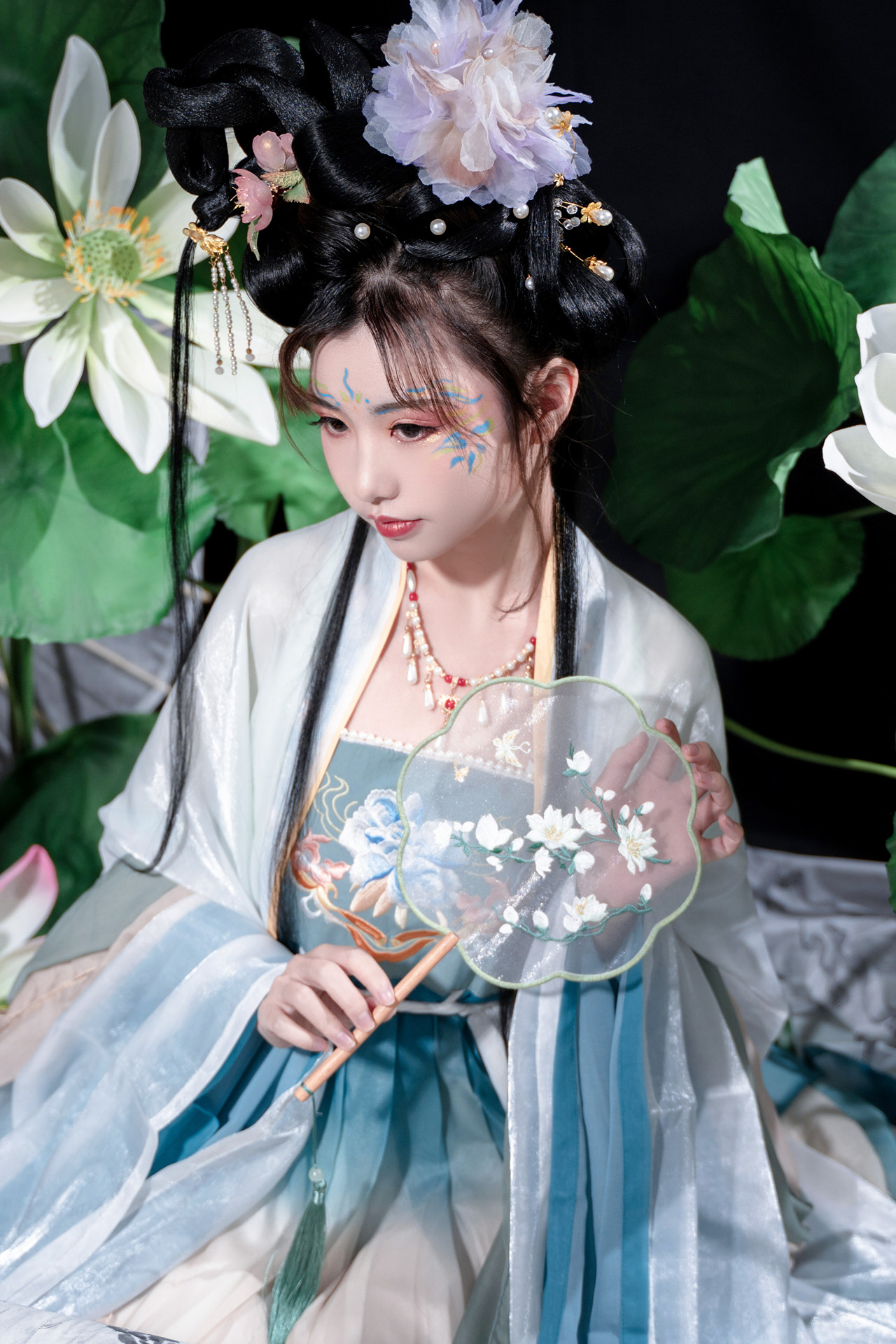 Nekokoyoshi 爆机少女喵小吉, 写真集 月华清