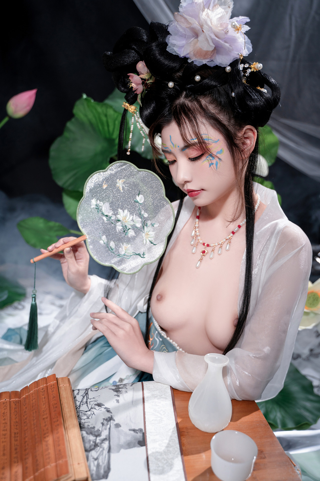 Nekokoyoshi 爆机少女喵小吉, 写真集 月华清