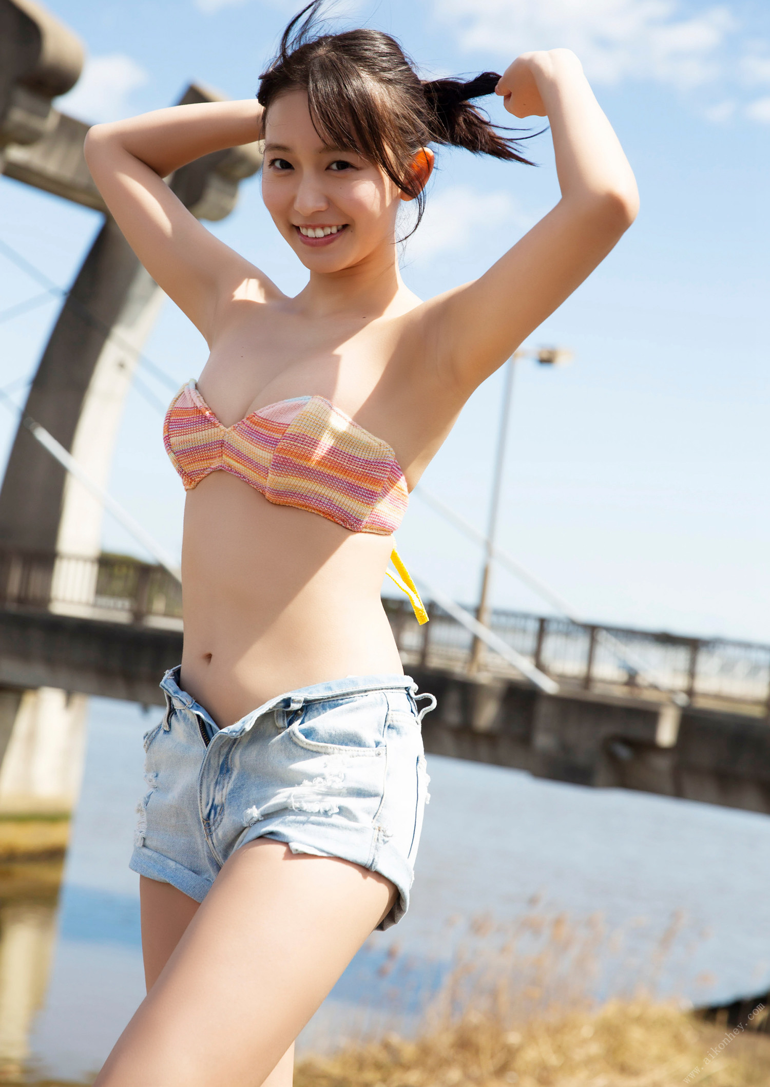 Nene Shida 志田音々, デジタル限定 YJ Photo Book 「ねねとまるまる。」 Set.01