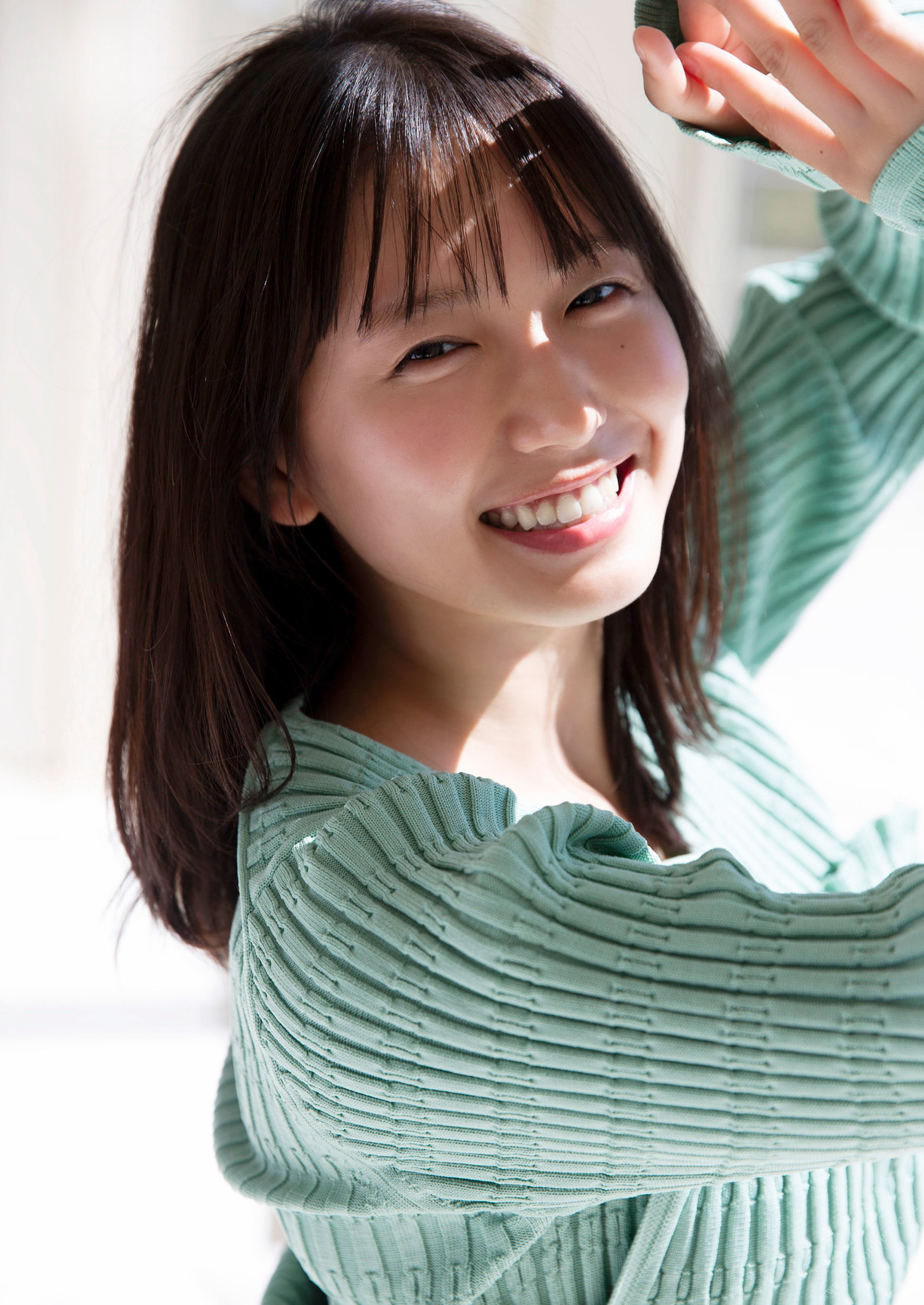 Nene Shida 志田音々, デジタル限定 YJ Photo Book 「ねねとまるまる。」 Set.02