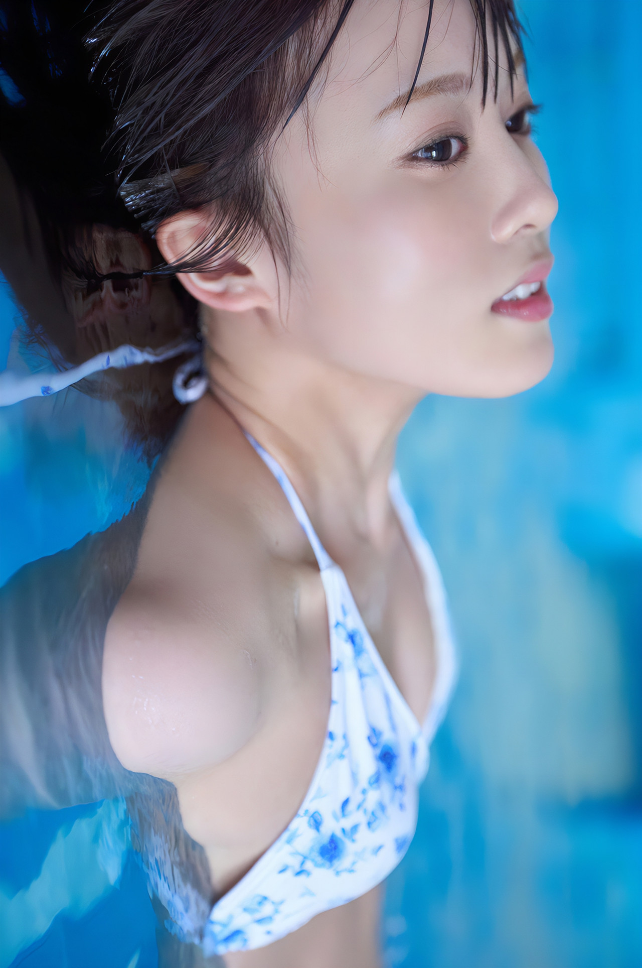 Rin Okabe 岡部麟, デジタル写真集 「永遠の虜毒」 Set.01