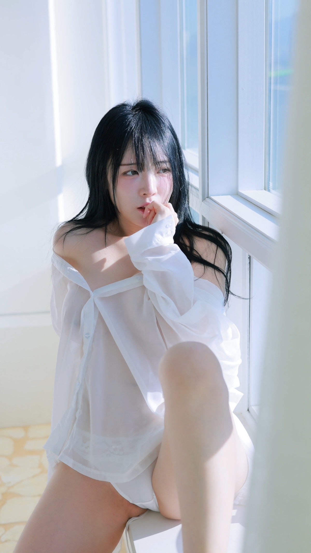 Rinaモモリナ, Photobook ‘Cream Milk’