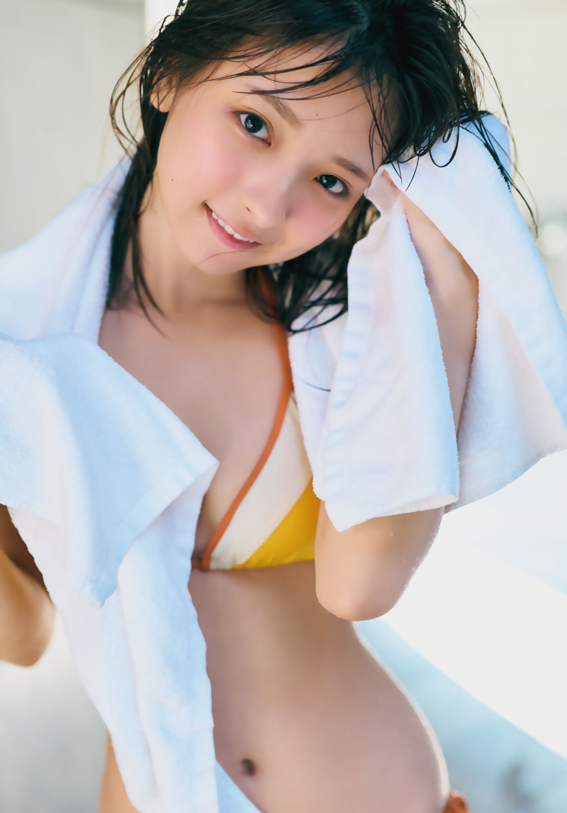 Runa Ichinose 一ノ瀬瑠菜, Shonen Magazine 2025 No.01 (週刊少年マガジン 2025年1号)