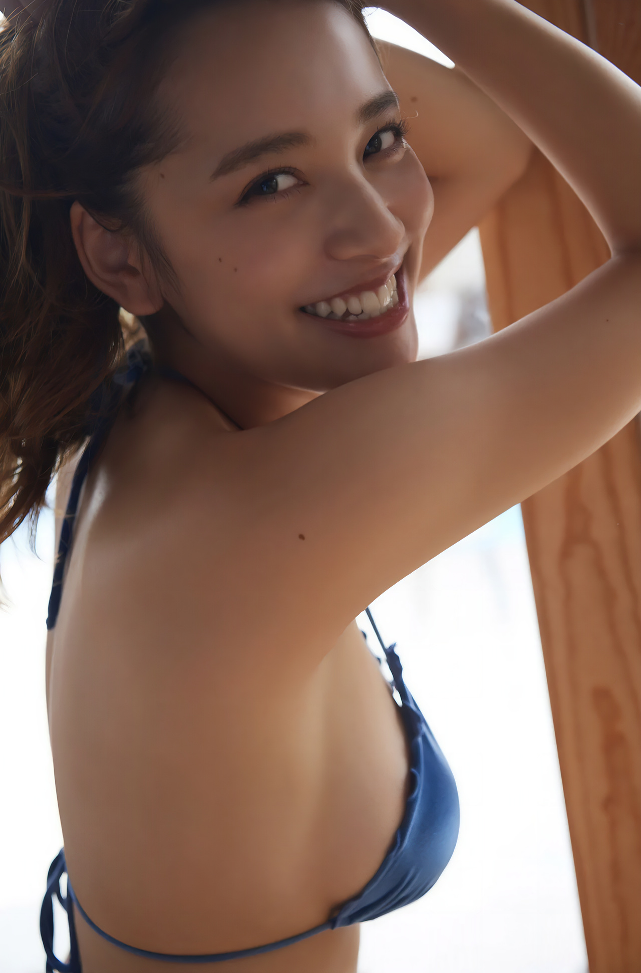 Sayaka Tomaru 都丸紗也華, FRIDAYデジタル写真集 『ボタンが弾けるＦカップ Vol.3』 Set.01