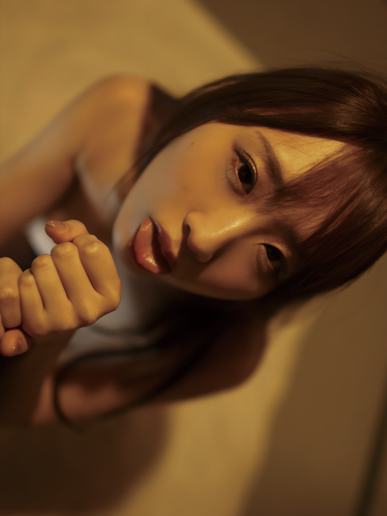 Sena Kasumi 香澄せな, グラビア写真集 [吐息に抱かれて] Set.01