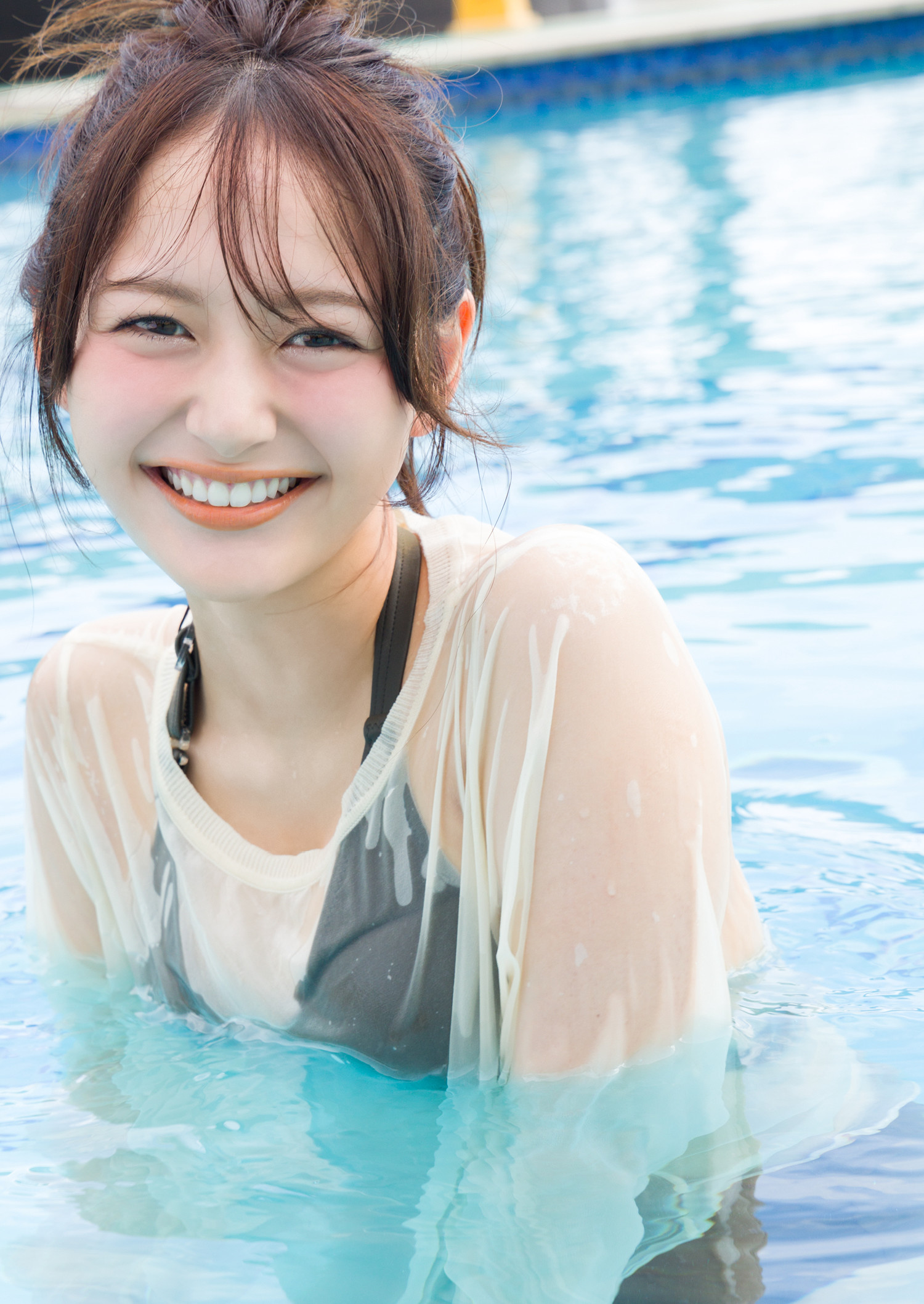 Shiori Kato 加藤栞, Young Jump 2025 No.02 (ヤングジャンプ 2025年2号)