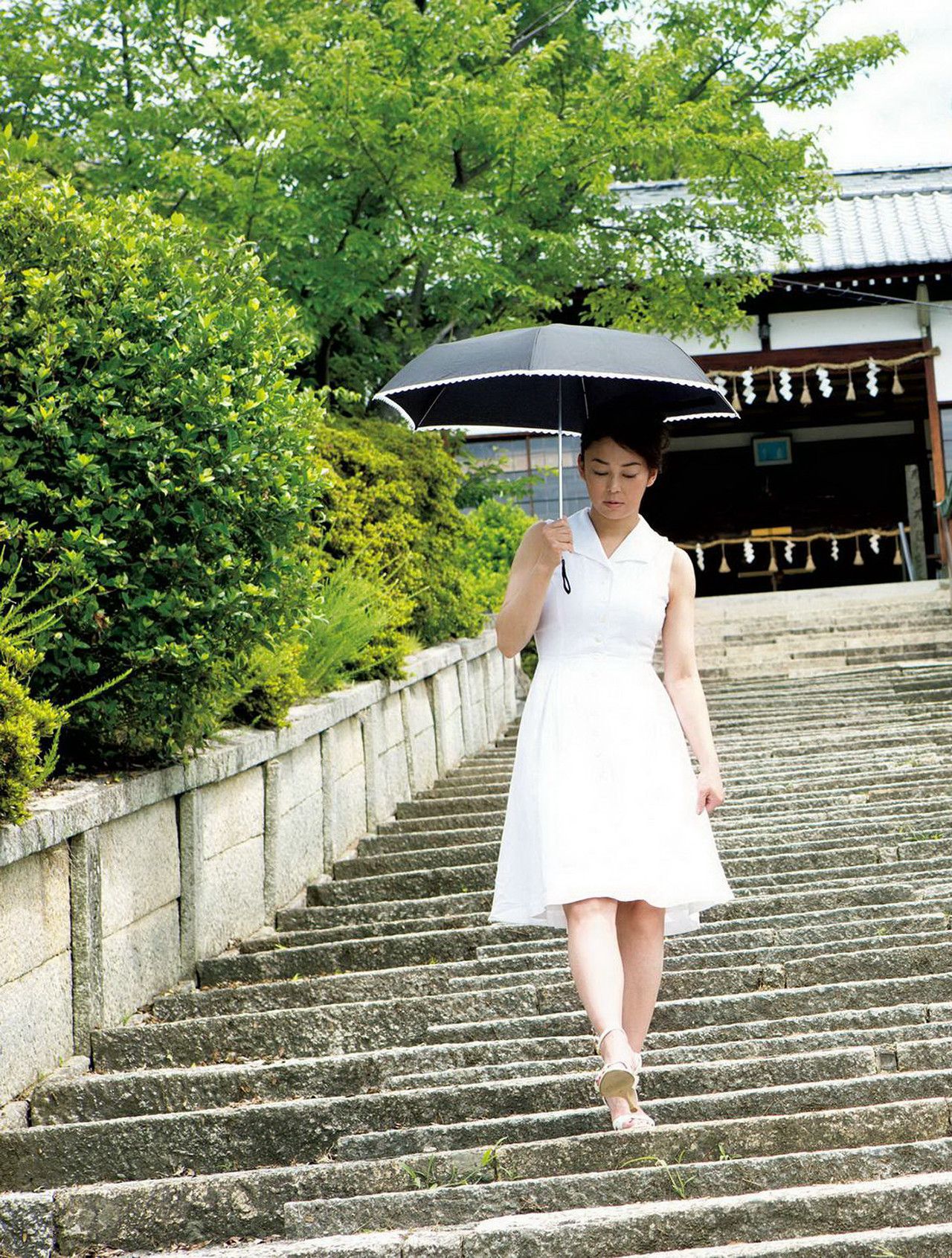 Tomoko Nakajima 中島知子, 写真集 「幕間 MAKUAI」 Set.02