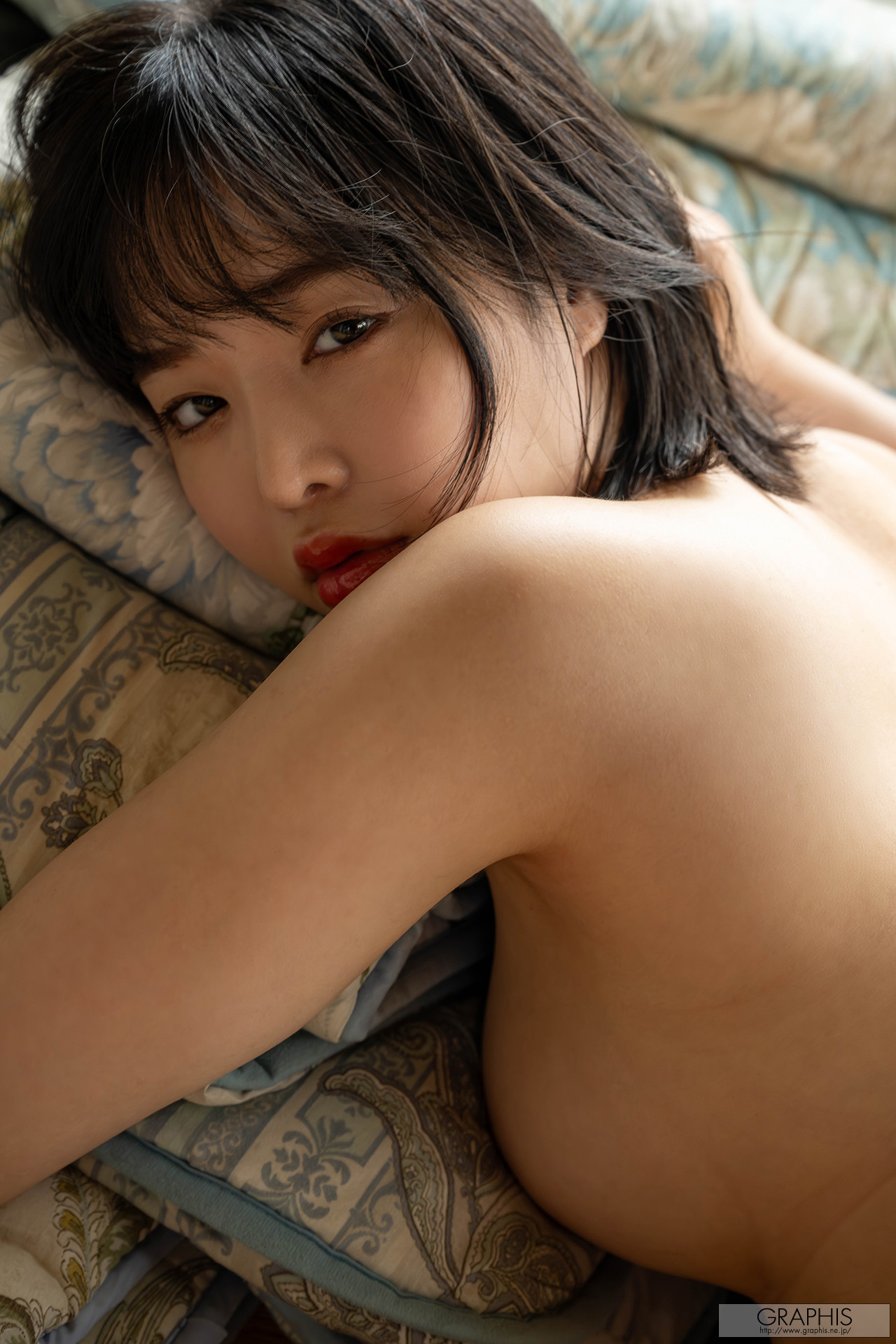 Tsubaki Sannomiya 三宮つばき, Graphis Gals 「Admiration」 Vol.06