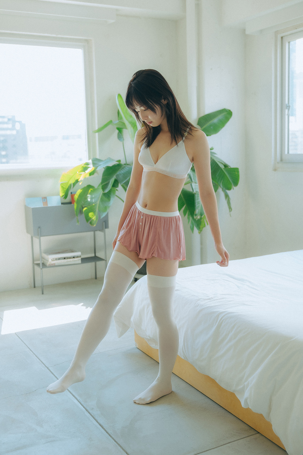 Yuka Oki 沖侑果, FLASHデジタル写真集 [Breaking compliance] Set.01