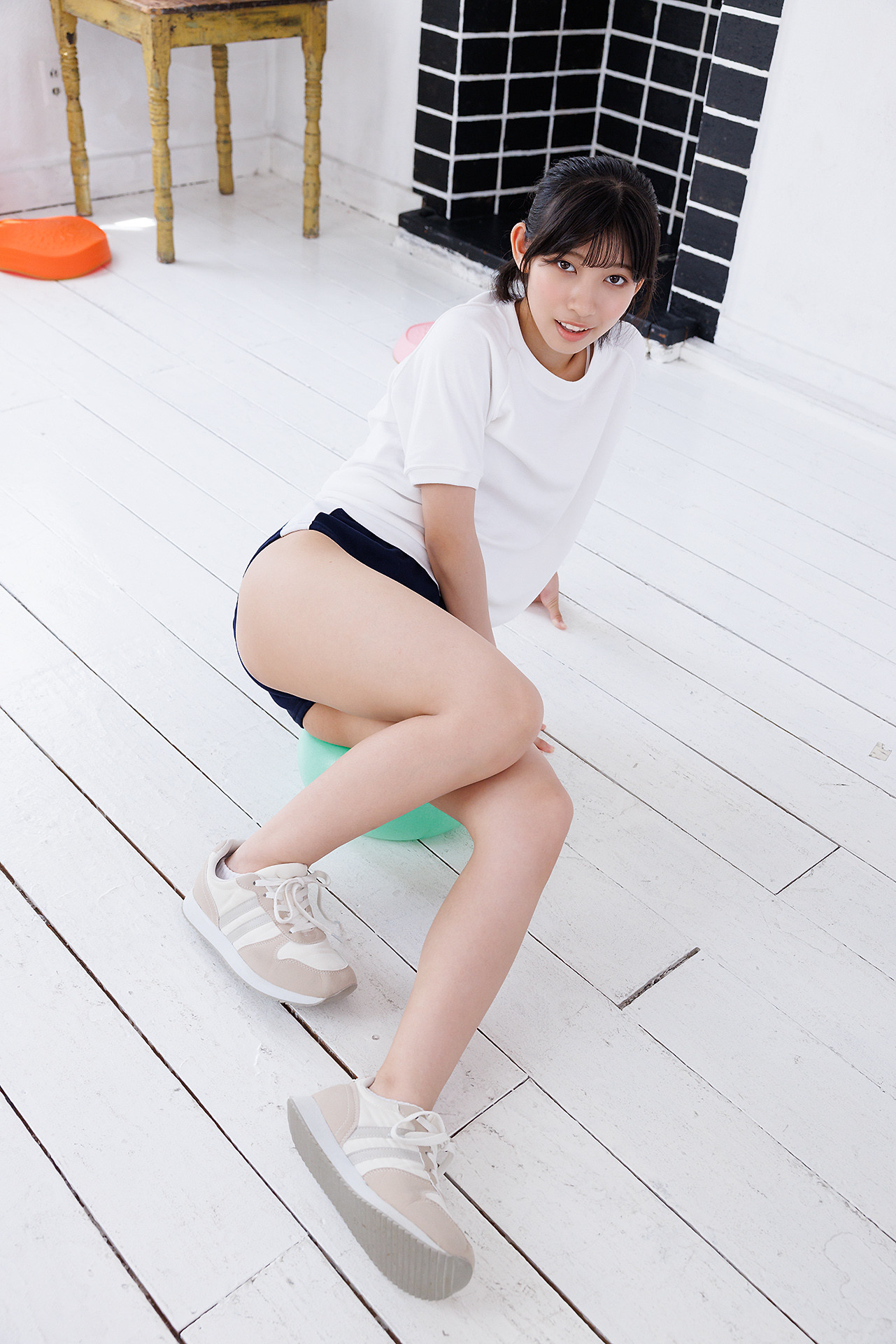 Akane Nishikawa 西川茜, Minisuka.tv 2024.11.21 Regular Gallery Stage1 Set 04.02