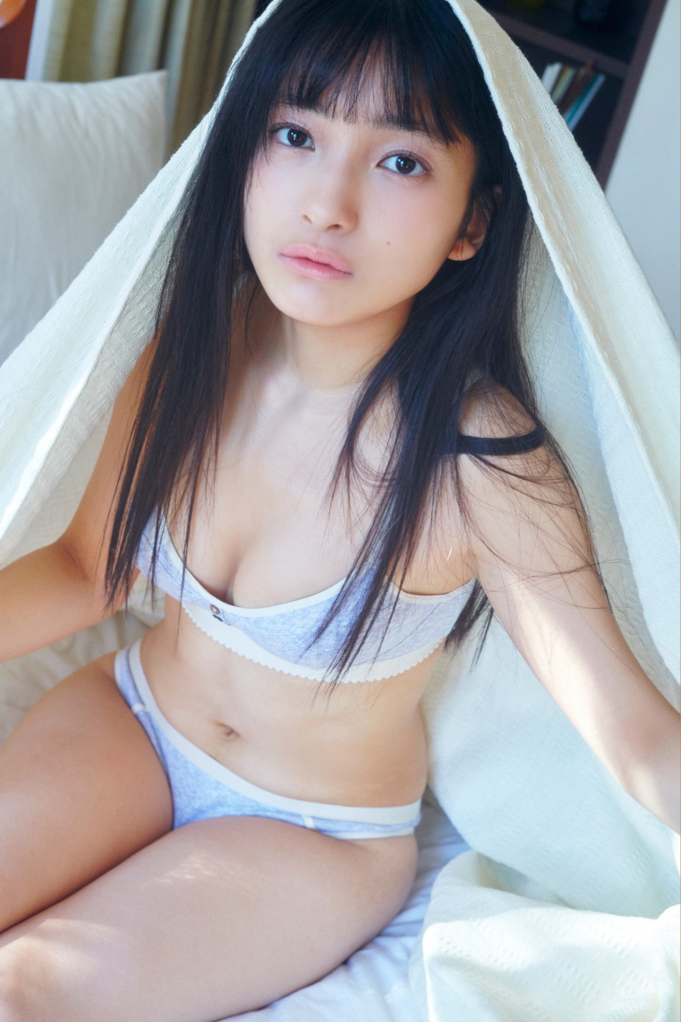 Airi Hiruta 蛭田愛梨, ヤンマガWeb グラビアちゃんはバズりたい