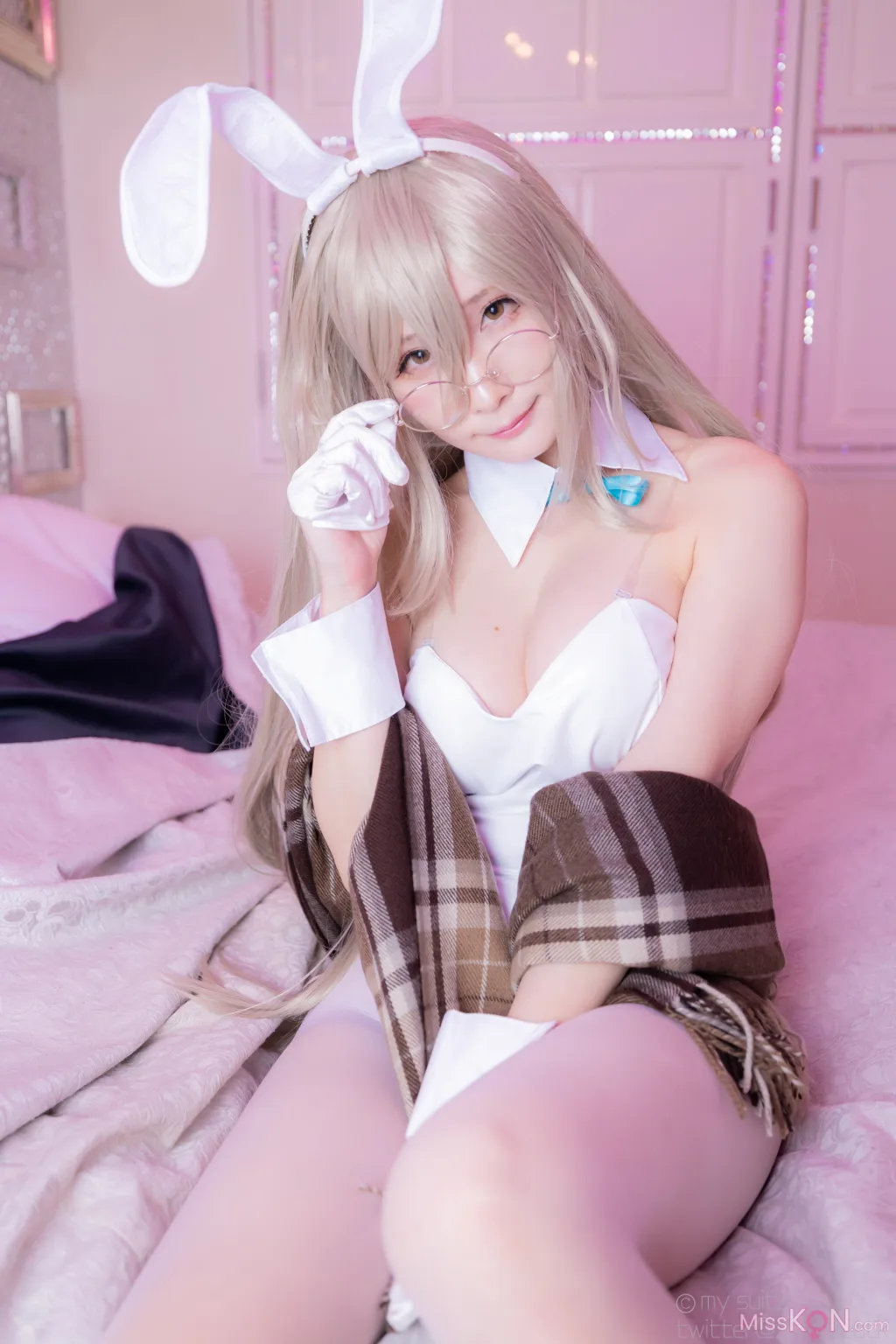 Coser@Atsuki (あつき)_ Bunny Solutions!