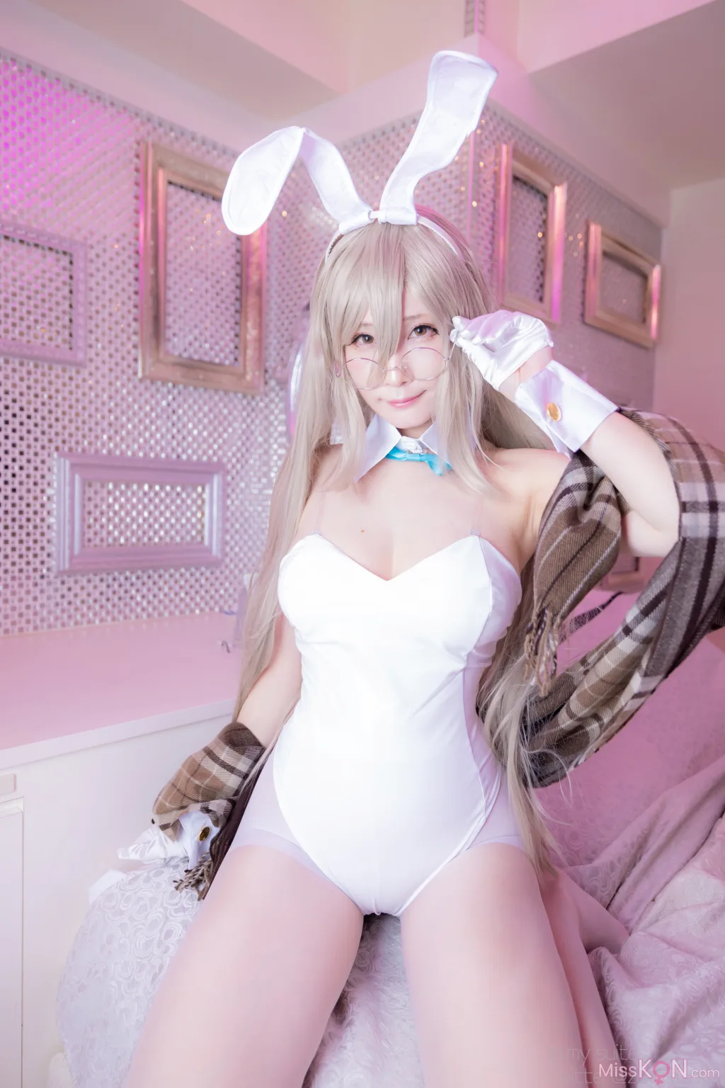 Coser@Atsuki (あつき)_ Bunny Solutions!