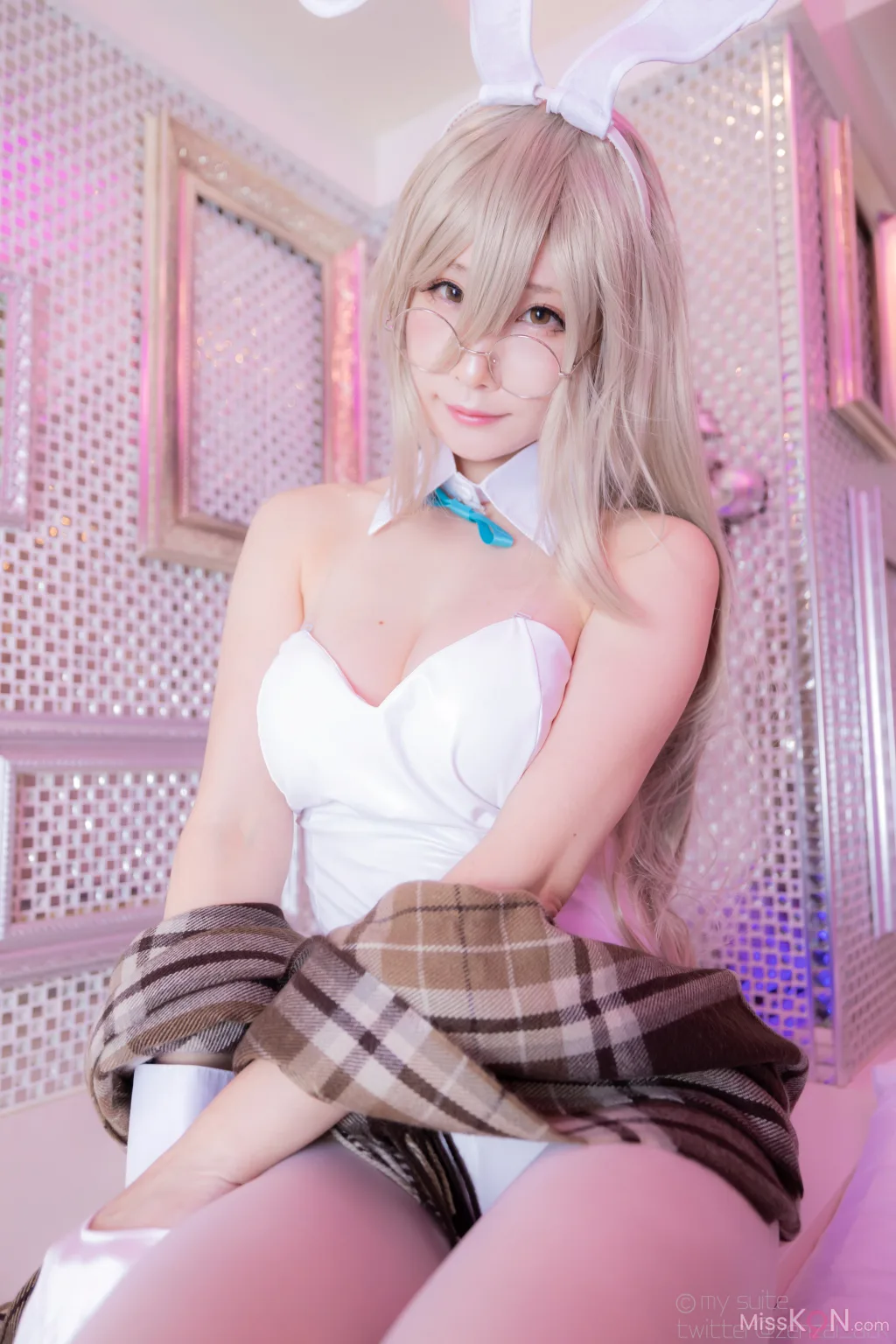 Coser@Atsuki (あつき)_ Bunny Solutions!