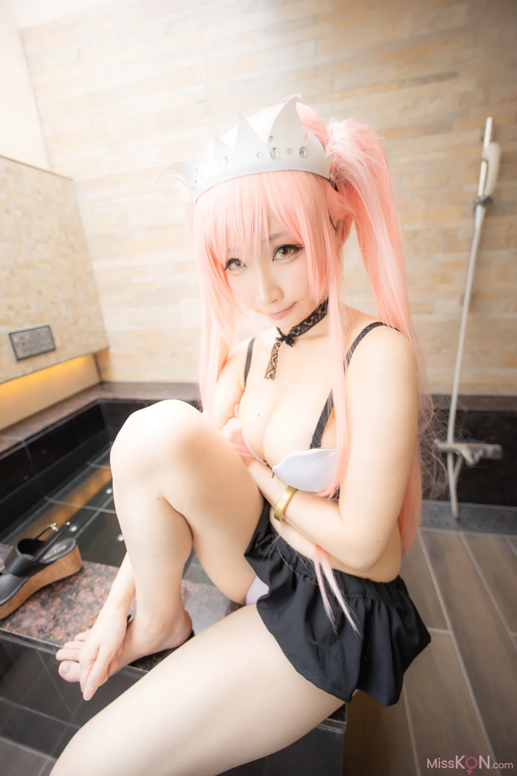 Coser@Atsuki (あつき)_ Suite Grand Order 25