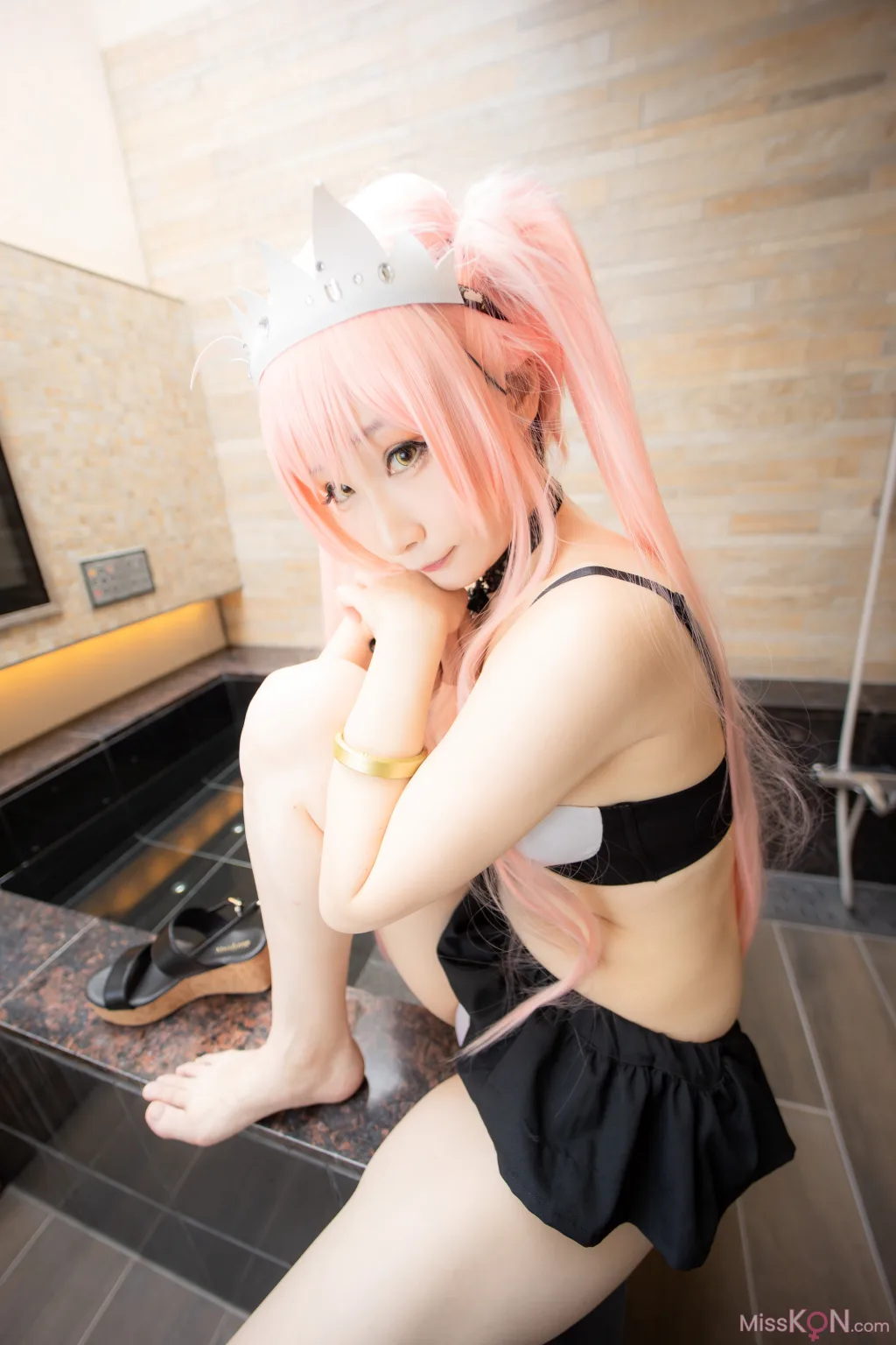 Coser@Atsuki (あつき)_ Suite Grand Order 25