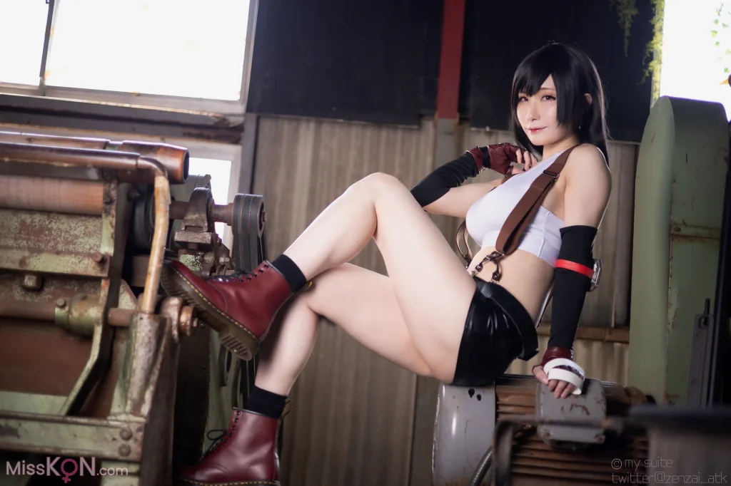 Coser@Atsuki (あつき)_ Suite Heaven (Final Fantasy VII)