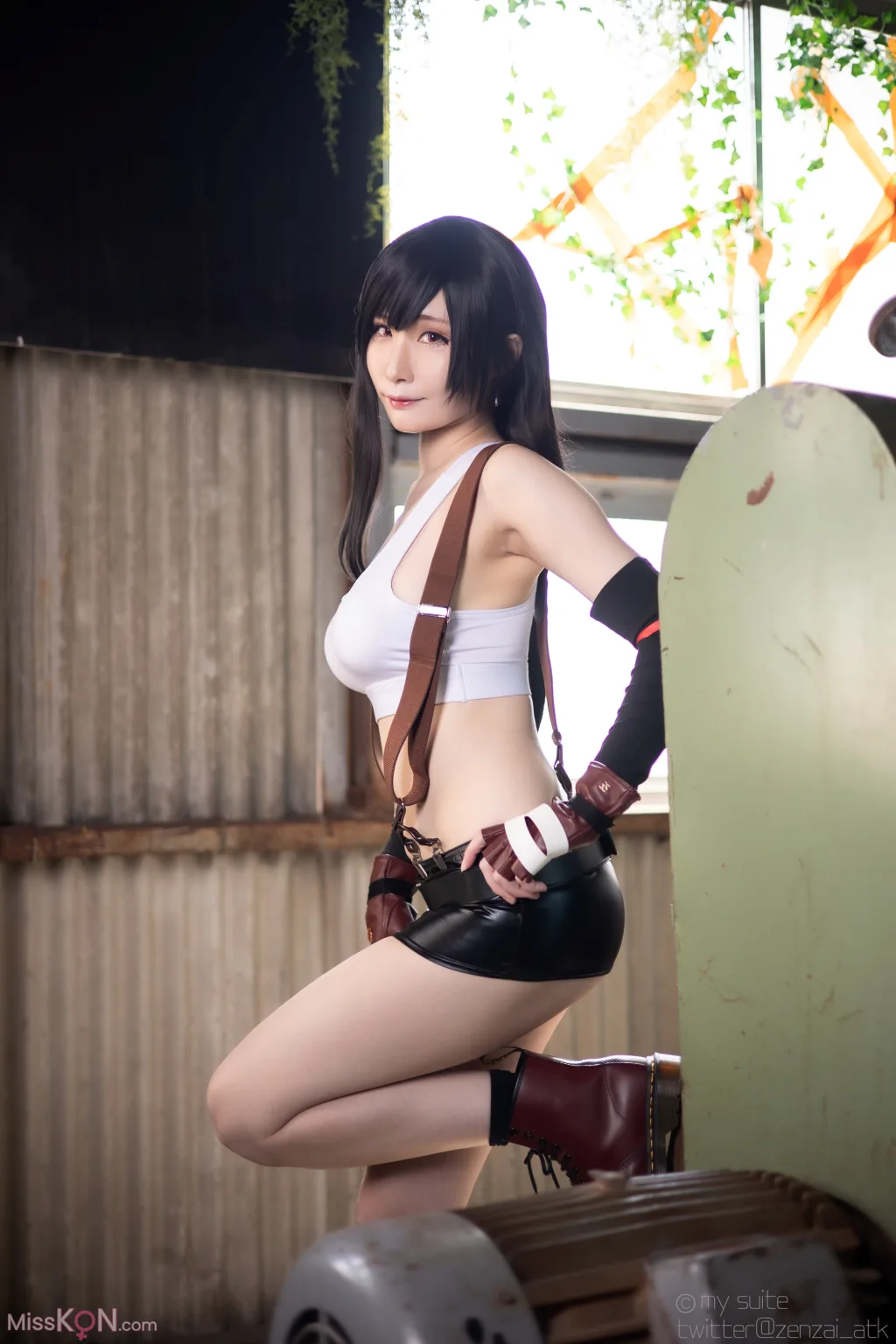 Coser@Atsuki (あつき)_ Suite Heaven (Final Fantasy VII)