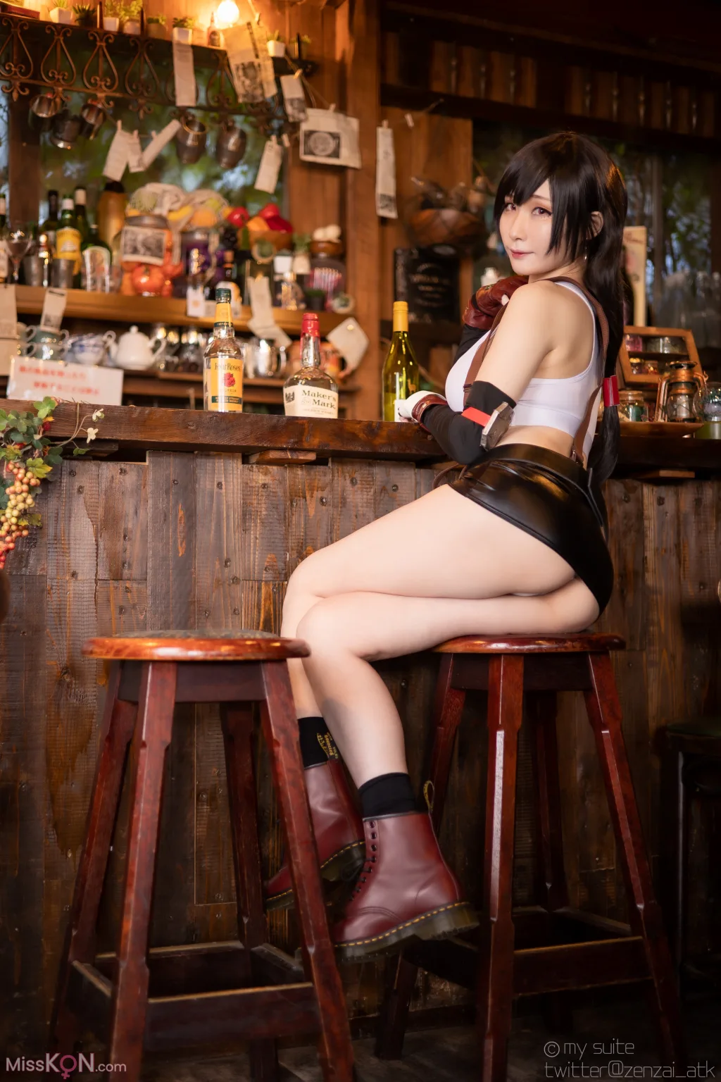 Coser@Atsuki (あつき)_ Suite Heaven (Final Fantasy VII)