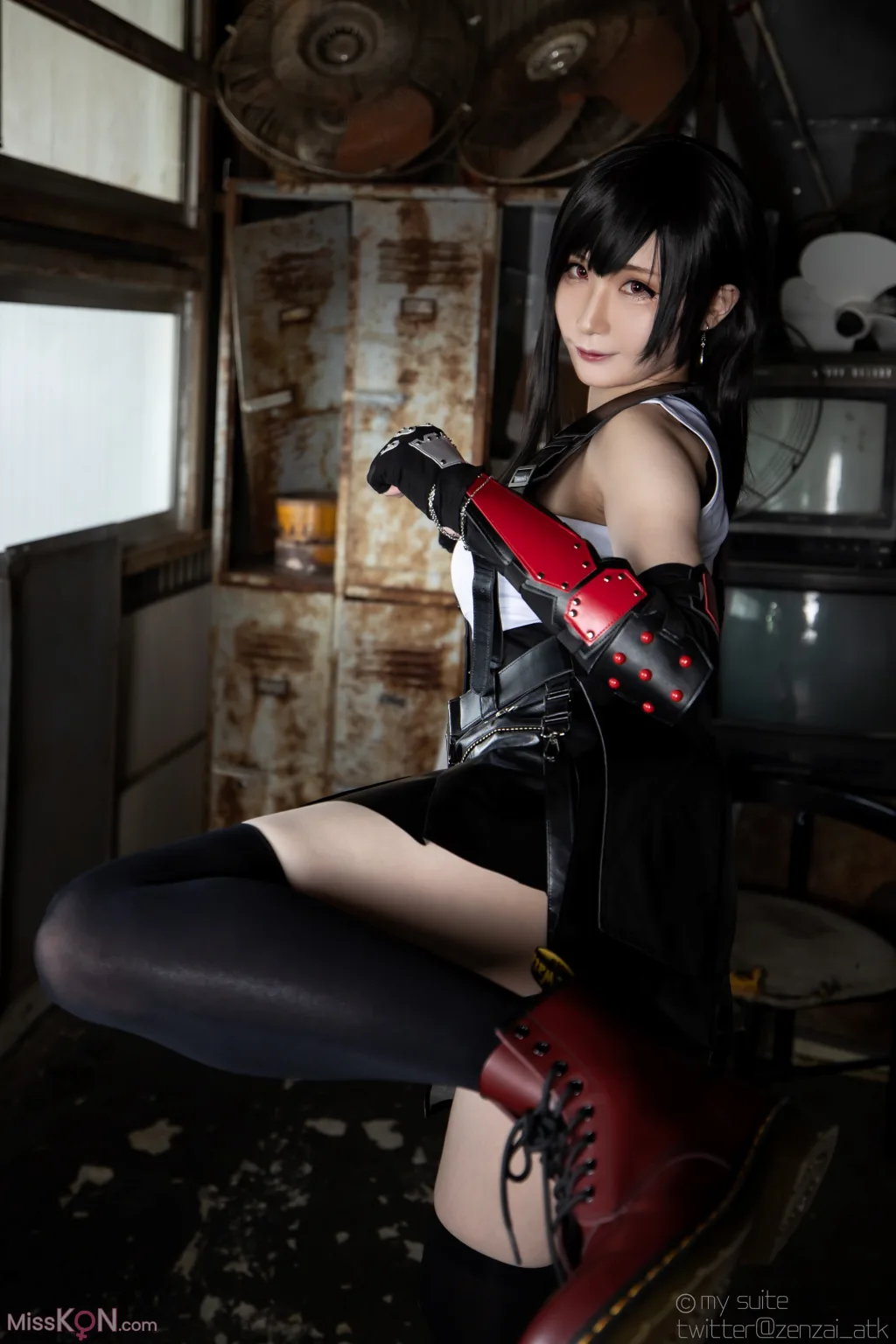 Coser@Atsuki (あつき)_ Suite Heaven (Final Fantasy VII)