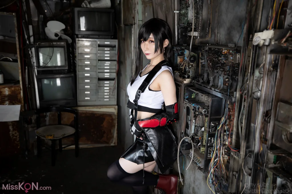 Coser@Atsuki (あつき)_ Suite Heaven (Final Fantasy VII)