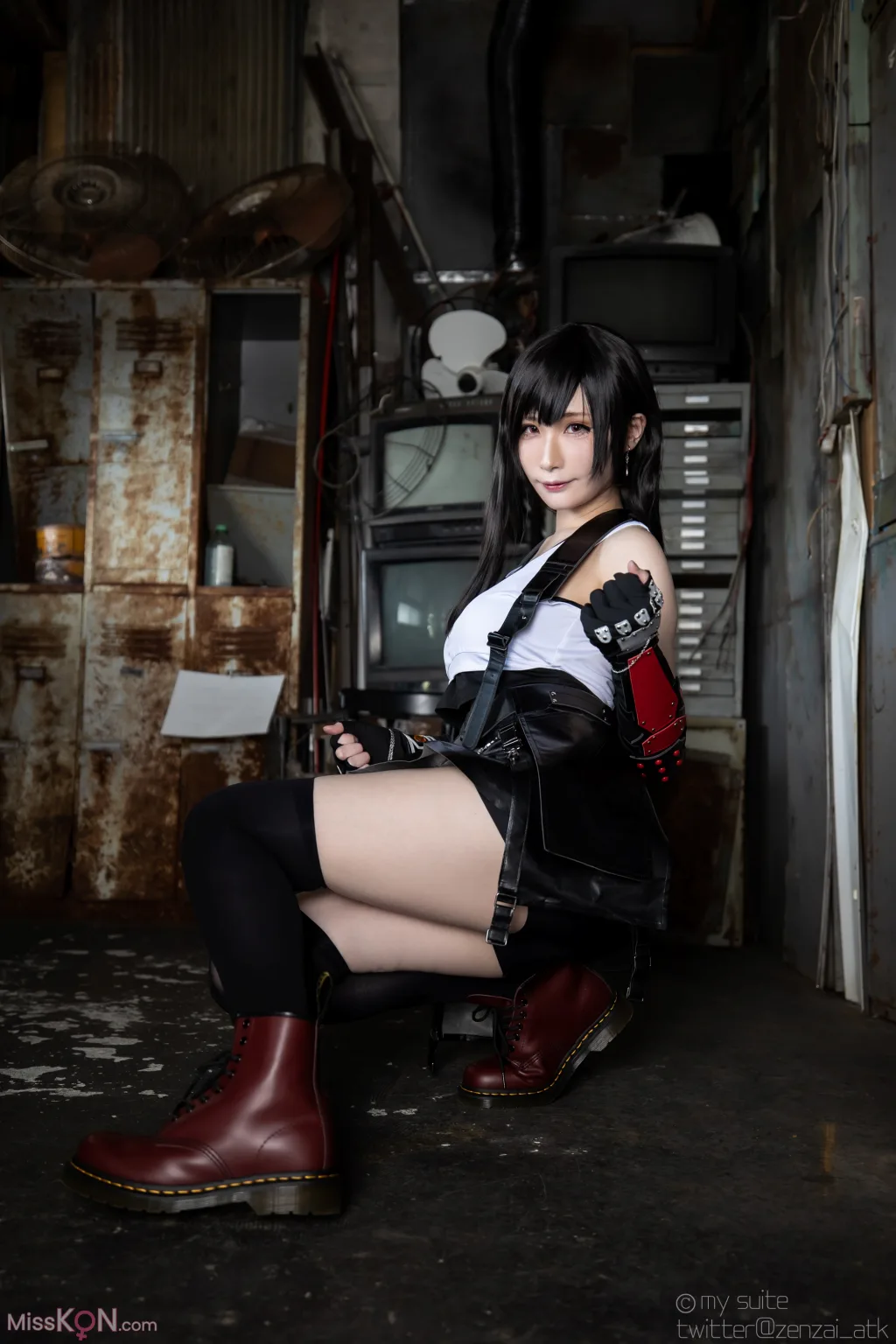 Coser@Atsuki (あつき)_ Suite Heaven (Final Fantasy VII)