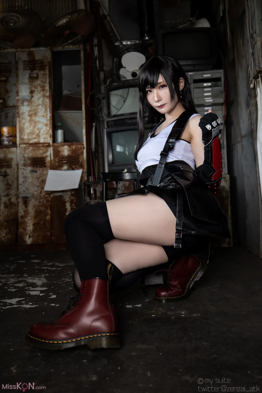 Coser@Atsuki (あつき)_ Suite Heaven (Final Fantasy VII)