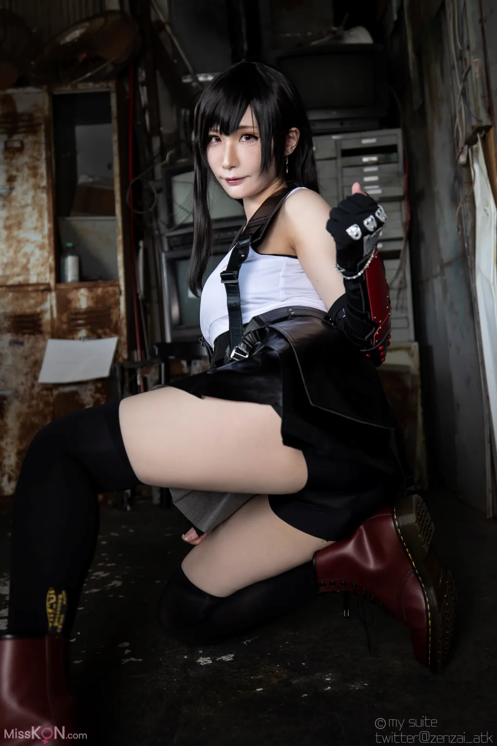 Coser@Atsuki (あつき)_ Suite Heaven (Final Fantasy VII)