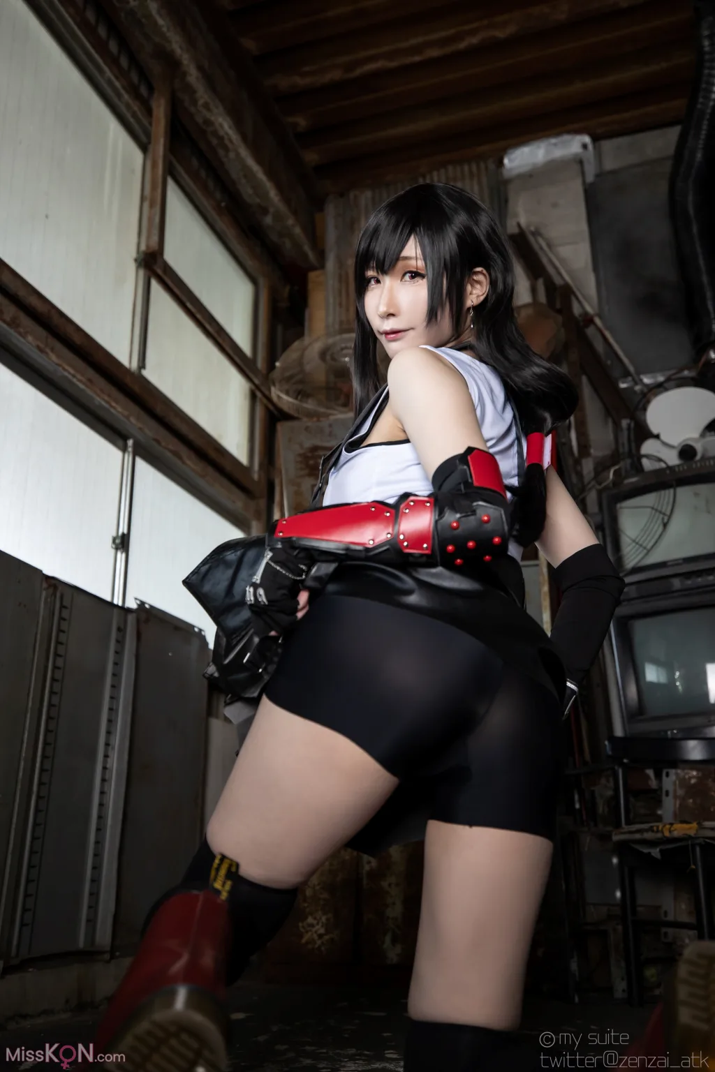 Coser@Atsuki (あつき)_ Suite Heaven (Final Fantasy VII)