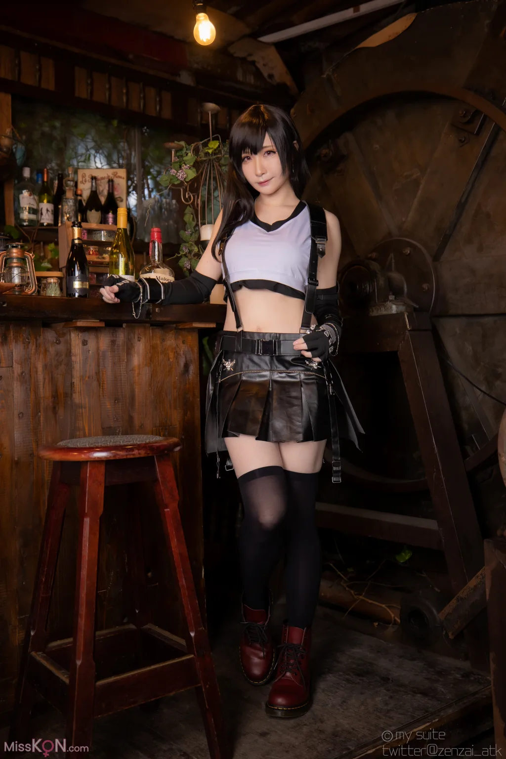 Coser@Atsuki (あつき)_ Suite Heaven (Final Fantasy VII)