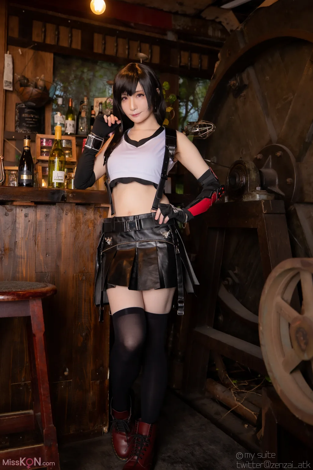 Coser@Atsuki (あつき)_ Suite Heaven (Final Fantasy VII)