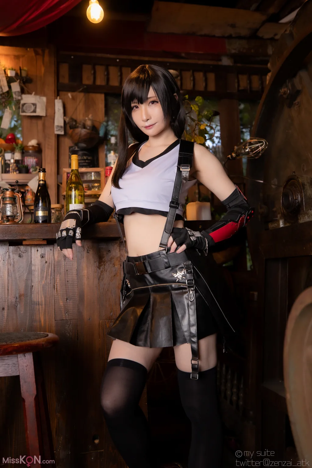 Coser@Atsuki (あつき)_ Suite Heaven (Final Fantasy VII)