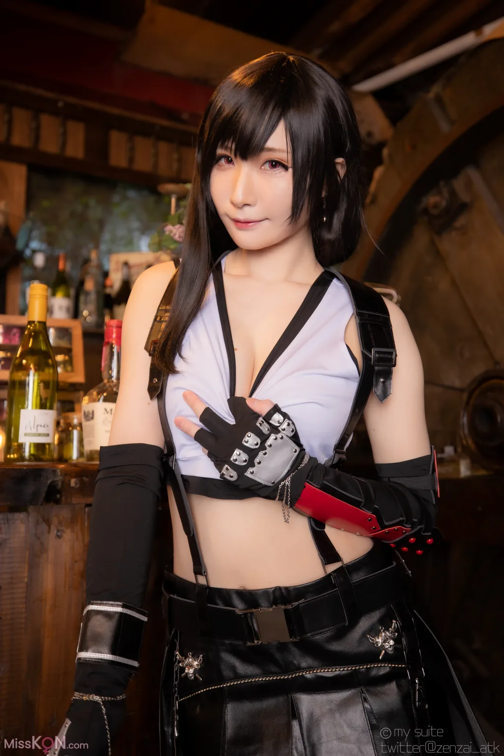 Coser@Atsuki (あつき)_ Suite Heaven (Final Fantasy VII)