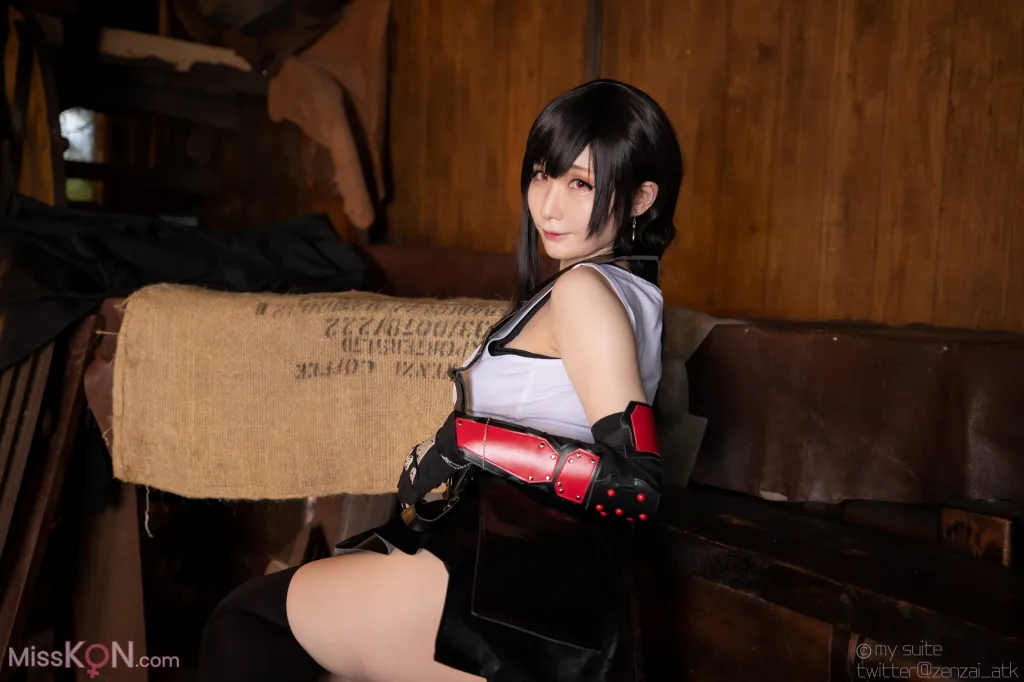 Coser@Atsuki (あつき)_ Suite Heaven (Final Fantasy VII)