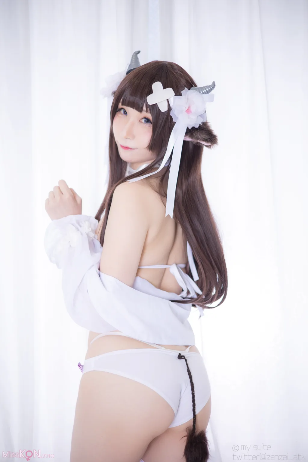 Coser@Atsuki (あつき)_ Suite Lane 21 スイートレーン21 (Azur Lane)