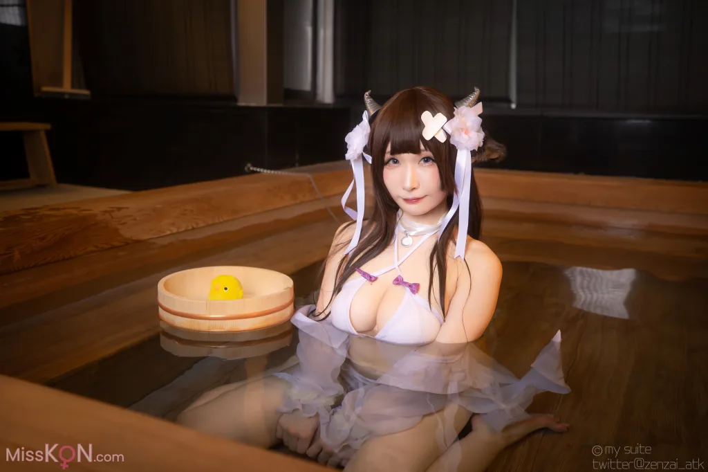 Coser@Atsuki (あつき)_ Suite Lane 21 スイートレーン21 (Azur Lane)