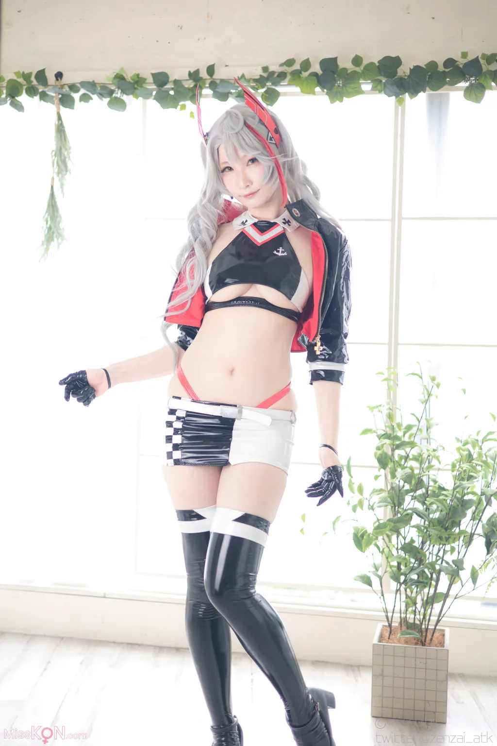 Coser@Atsuki (あつき)_ Suite Lane 22 スイートレーン22 (Azur Lane)