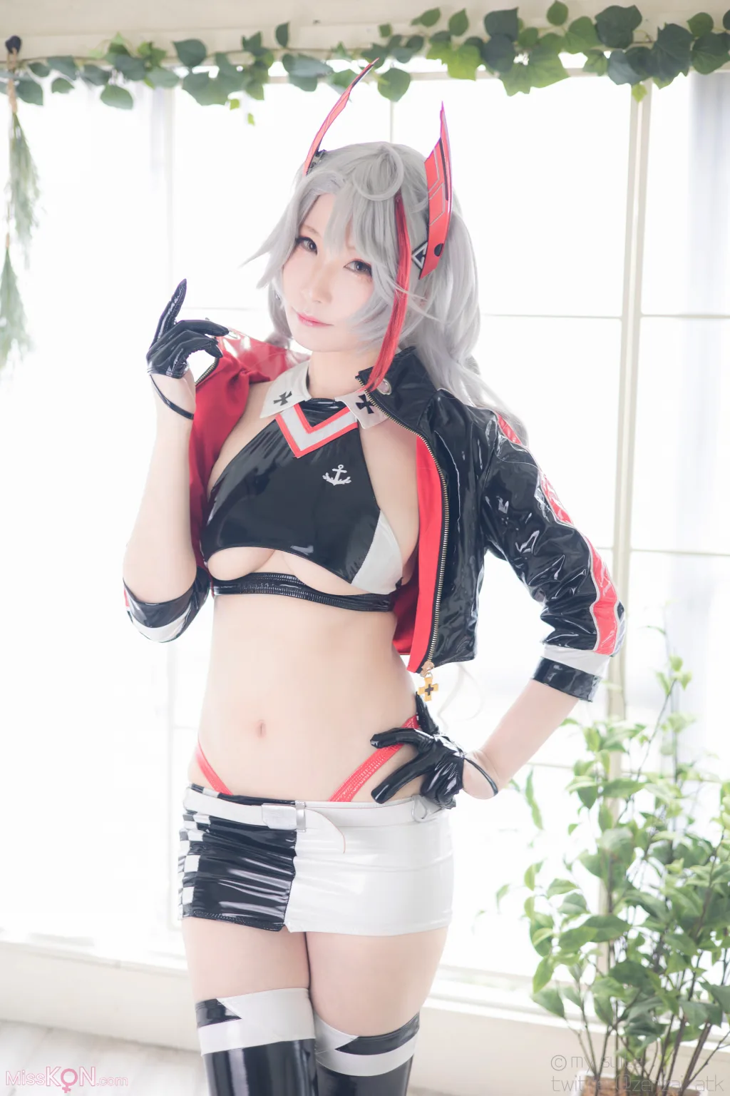 Coser@Atsuki (あつき)_ Suite Lane 22 スイートレーン22 (Azur Lane)