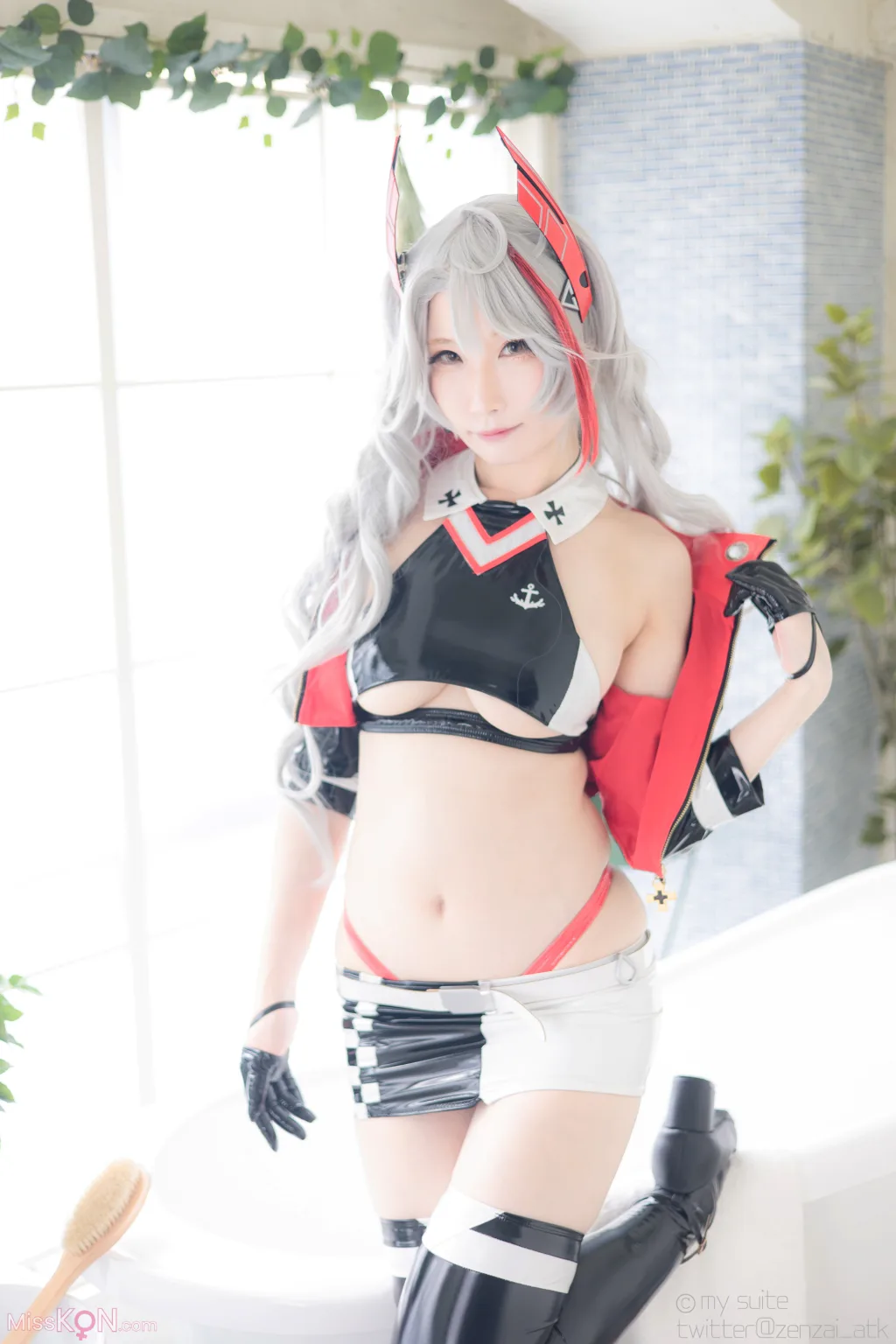 Coser@Atsuki (あつき)_ Suite Lane 22 スイートレーン22 (Azur Lane)