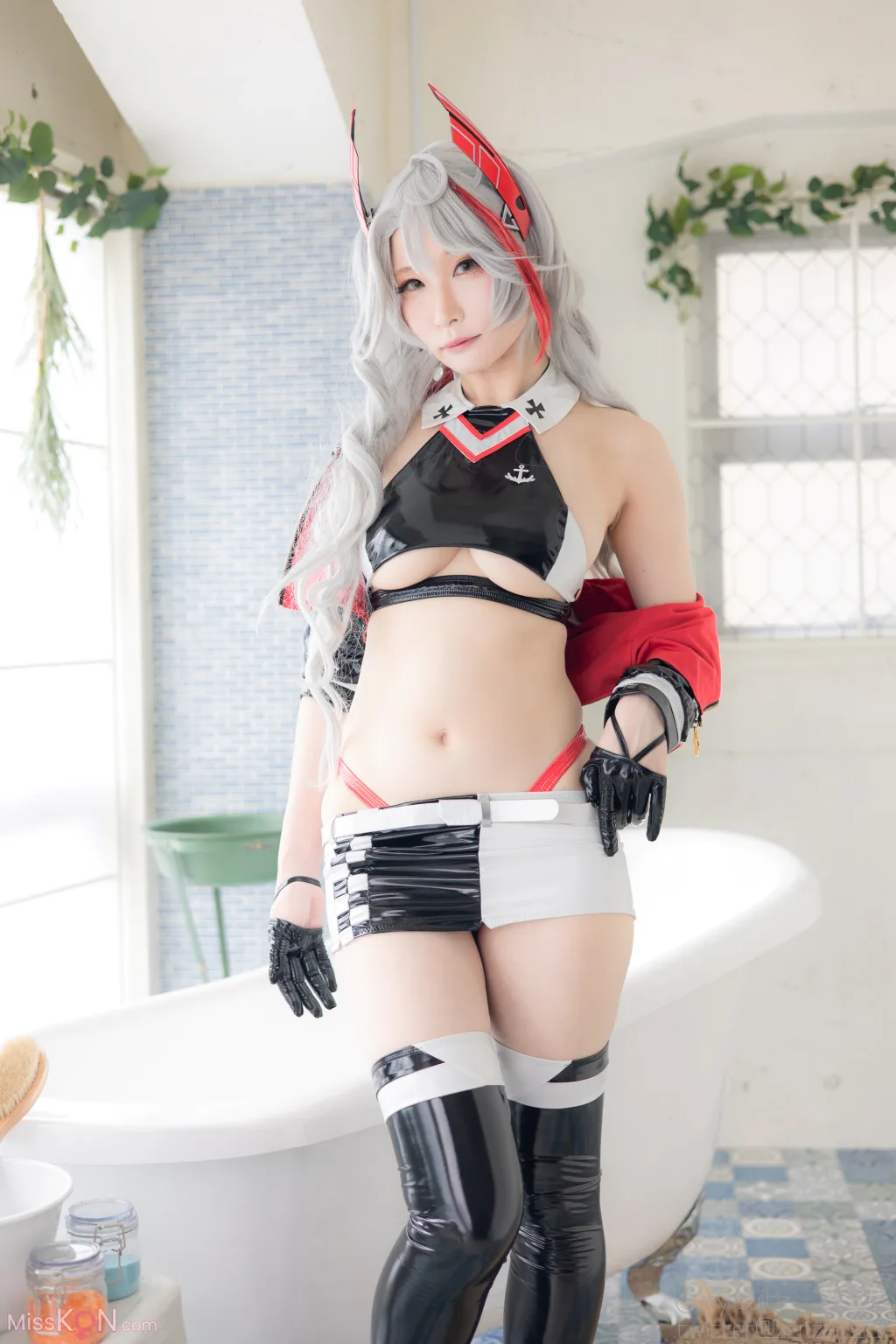 Coser@Atsuki (あつき)_ Suite Lane 22 スイートレーン22 (Azur Lane)