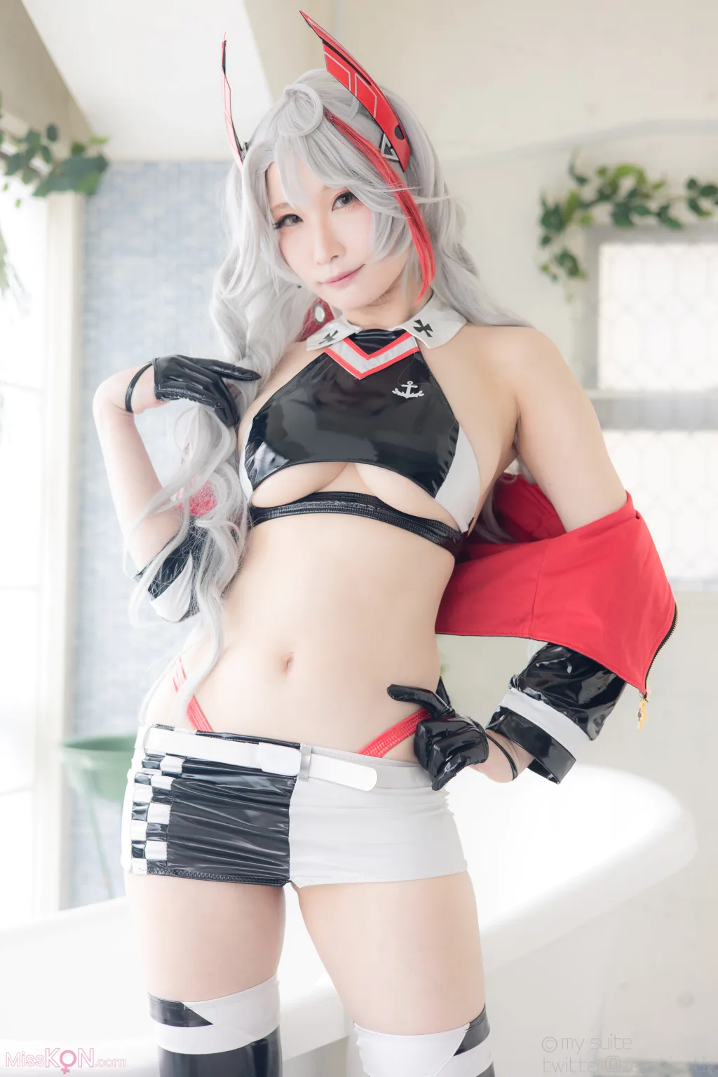 Coser@Atsuki (あつき)_ Suite Lane 22 スイートレーン22 (Azur Lane)