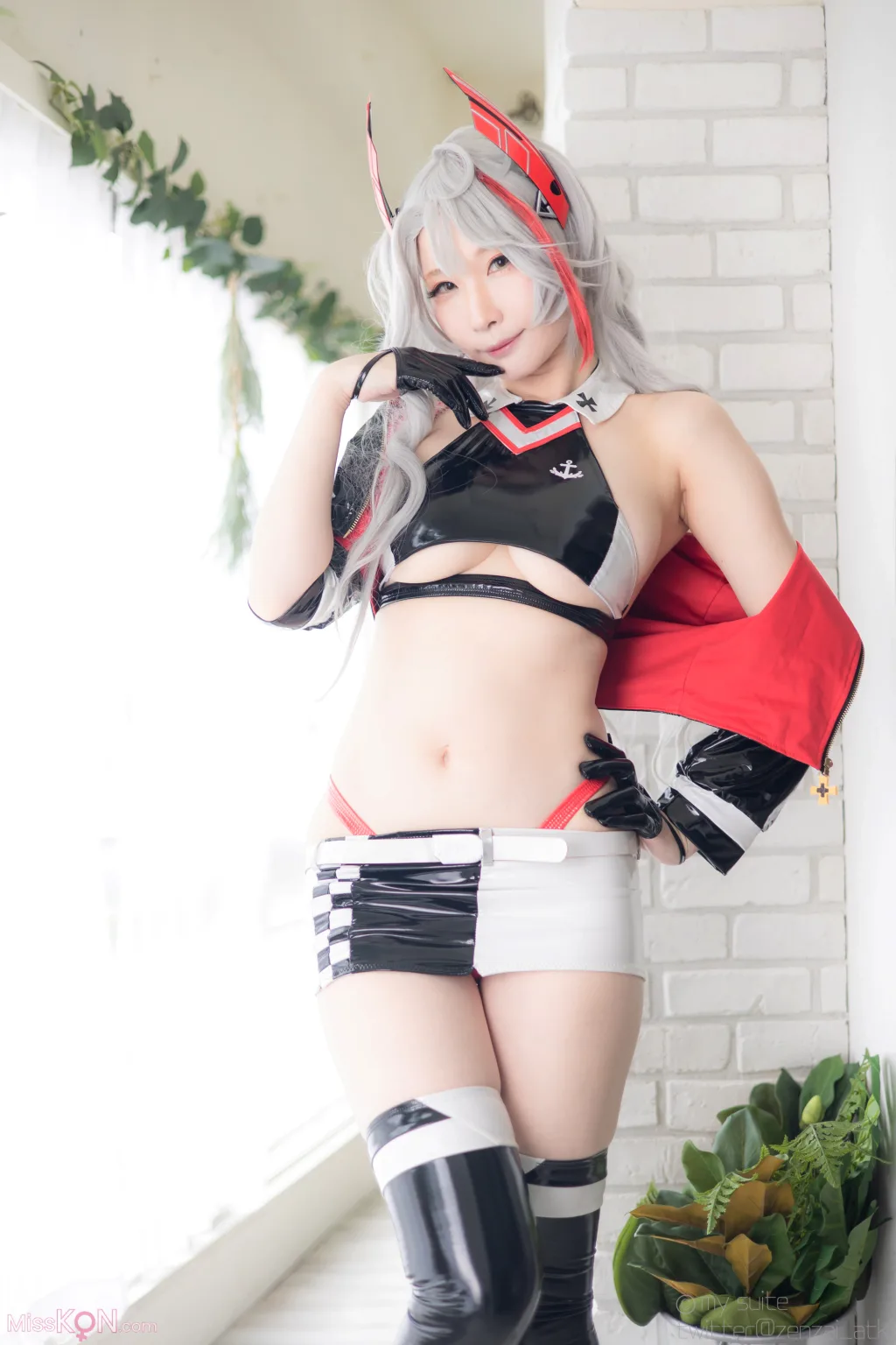 Coser@Atsuki (あつき)_ Suite Lane 22 スイートレーン22 (Azur Lane)