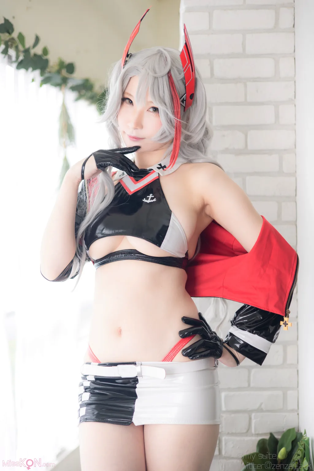 Coser@Atsuki (あつき)_ Suite Lane 22 スイートレーン22 (Azur Lane)