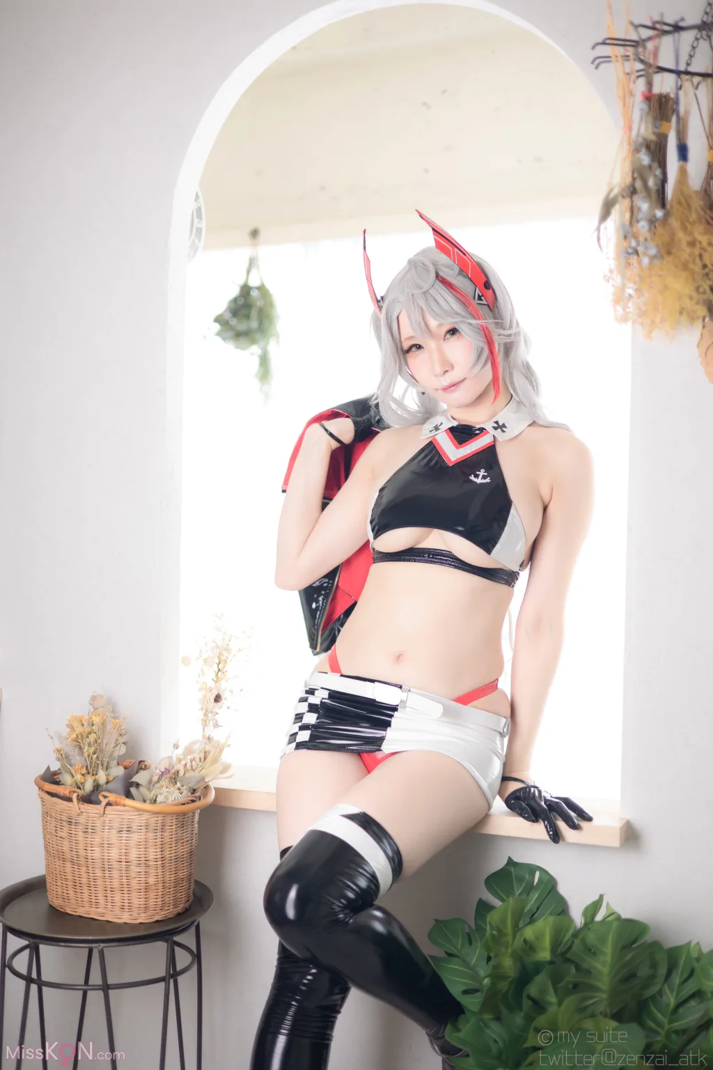 Coser@Atsuki (あつき)_ Suite Lane 22 スイートレーン22 (Azur Lane)