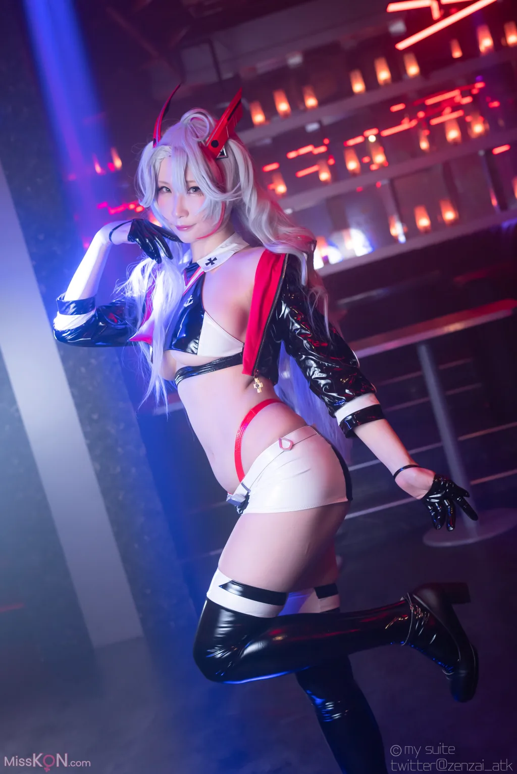 Coser@Atsuki (あつき)_ Suite Lane 22 スイートレーン22 (Azur Lane)