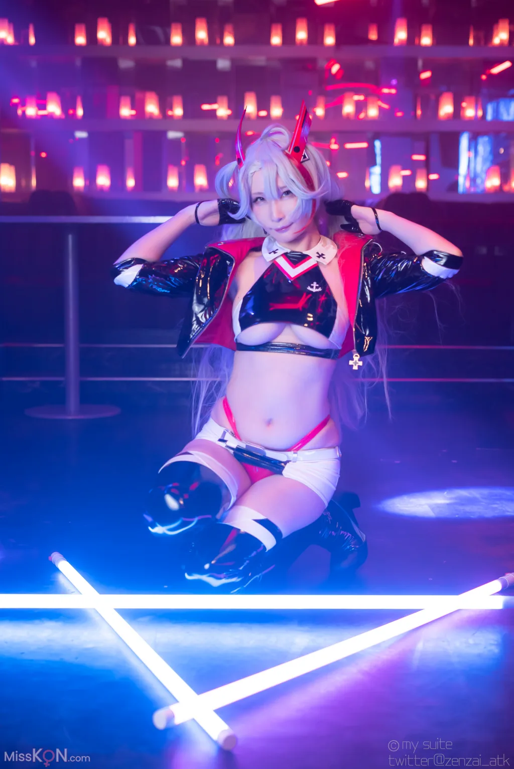 Coser@Atsuki (あつき)_ Suite Lane 22 スイートレーン22 (Azur Lane)